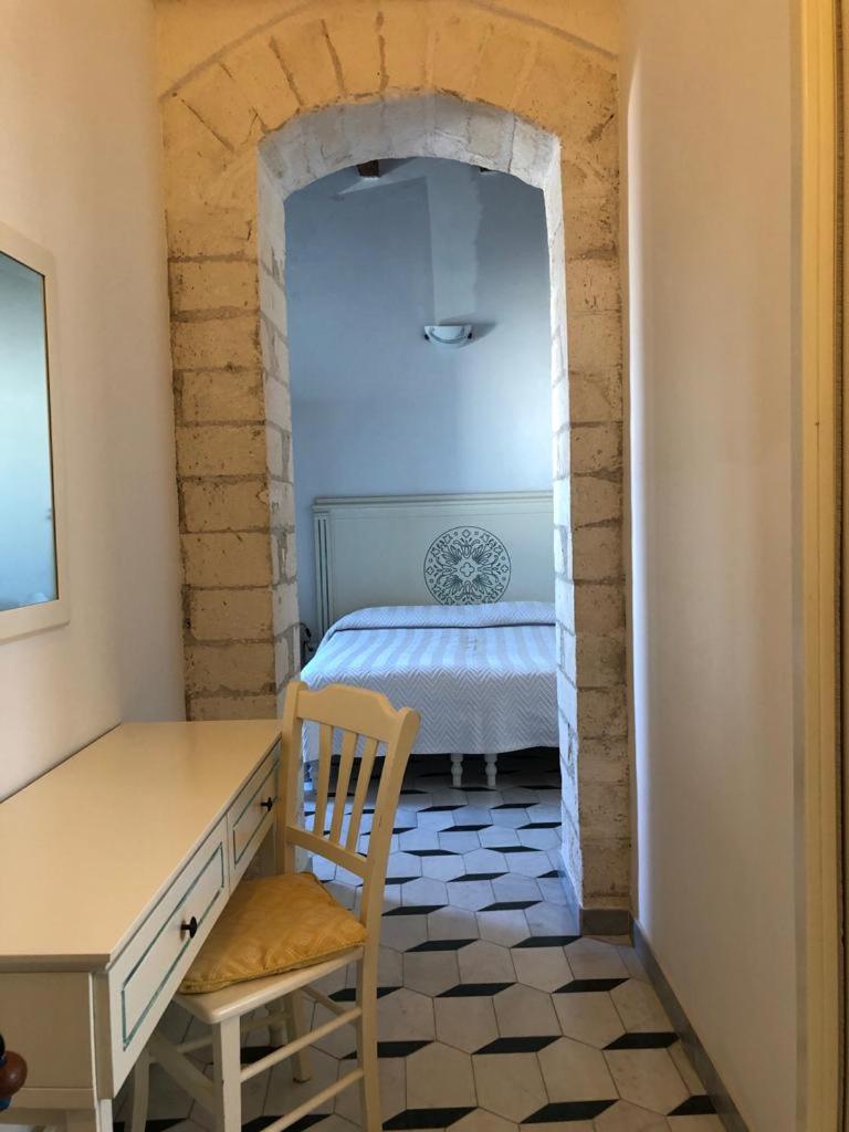 Deluxe Double Room with Shower