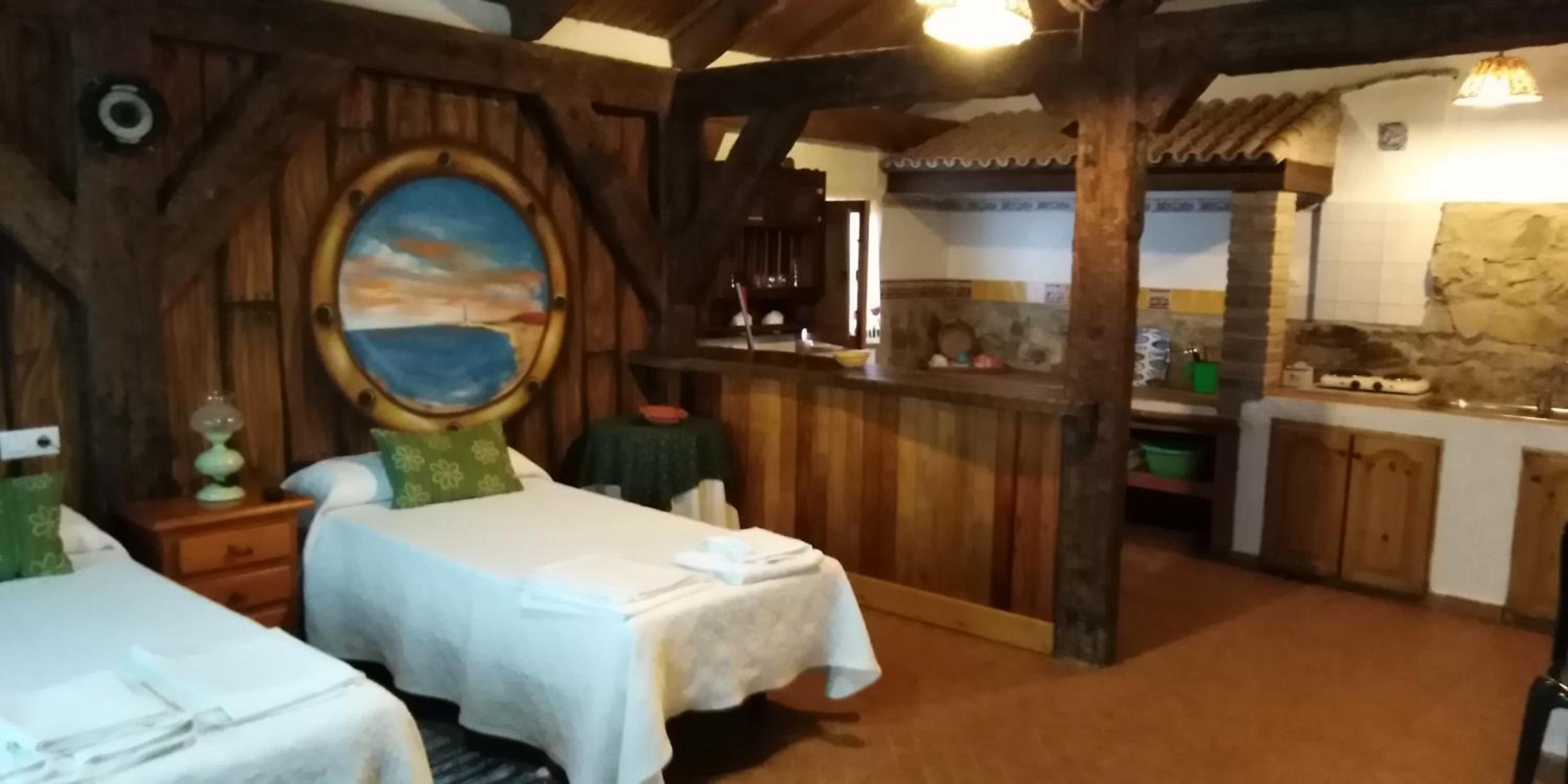 Estudio con vista al jardín
