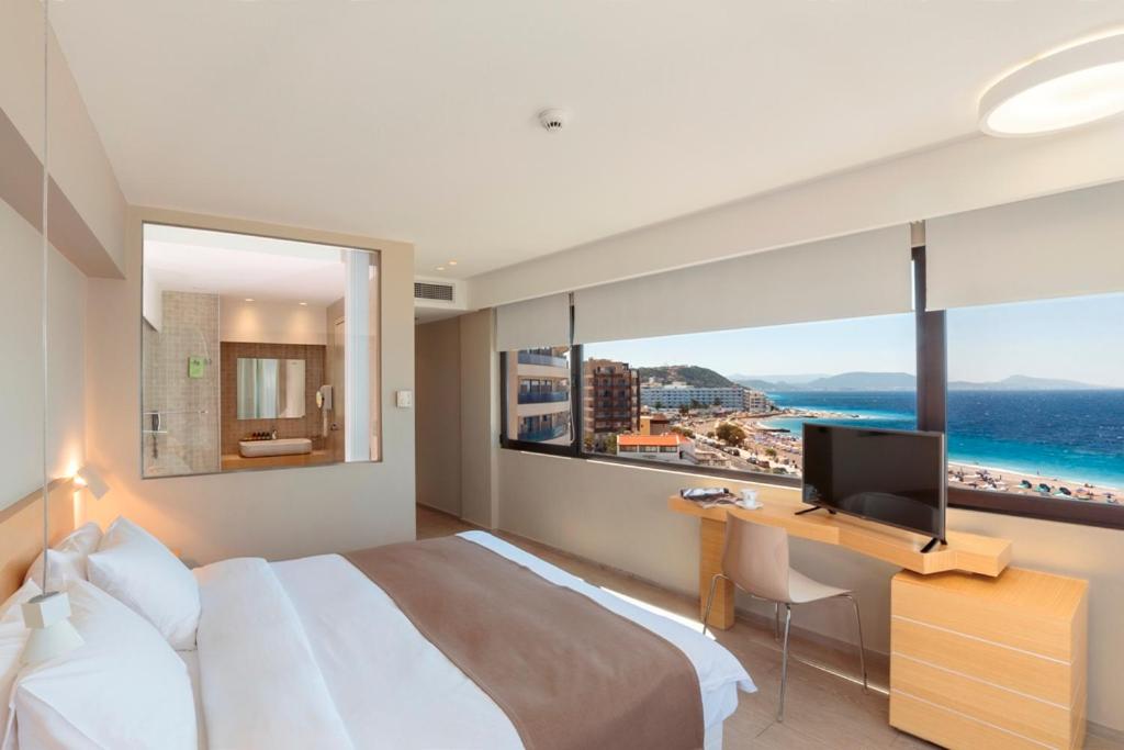 Suite with Sea View photo 1