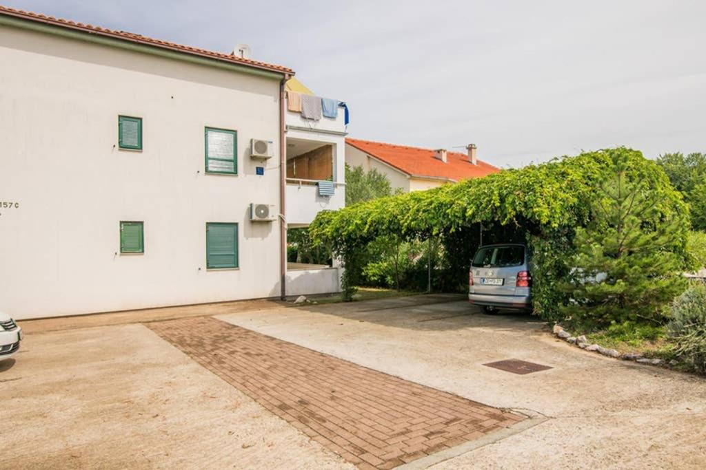 Apartment with Sea View photo 2