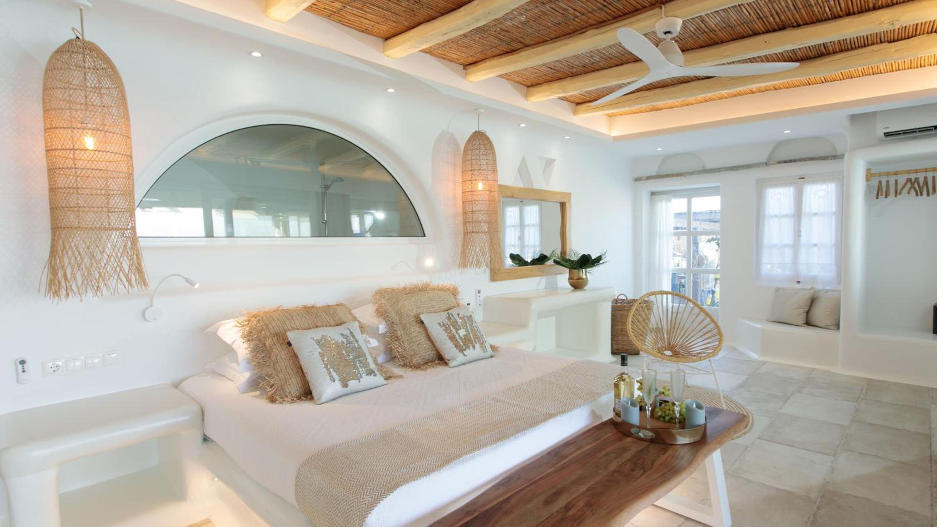 Deluxe Suite with Sea View