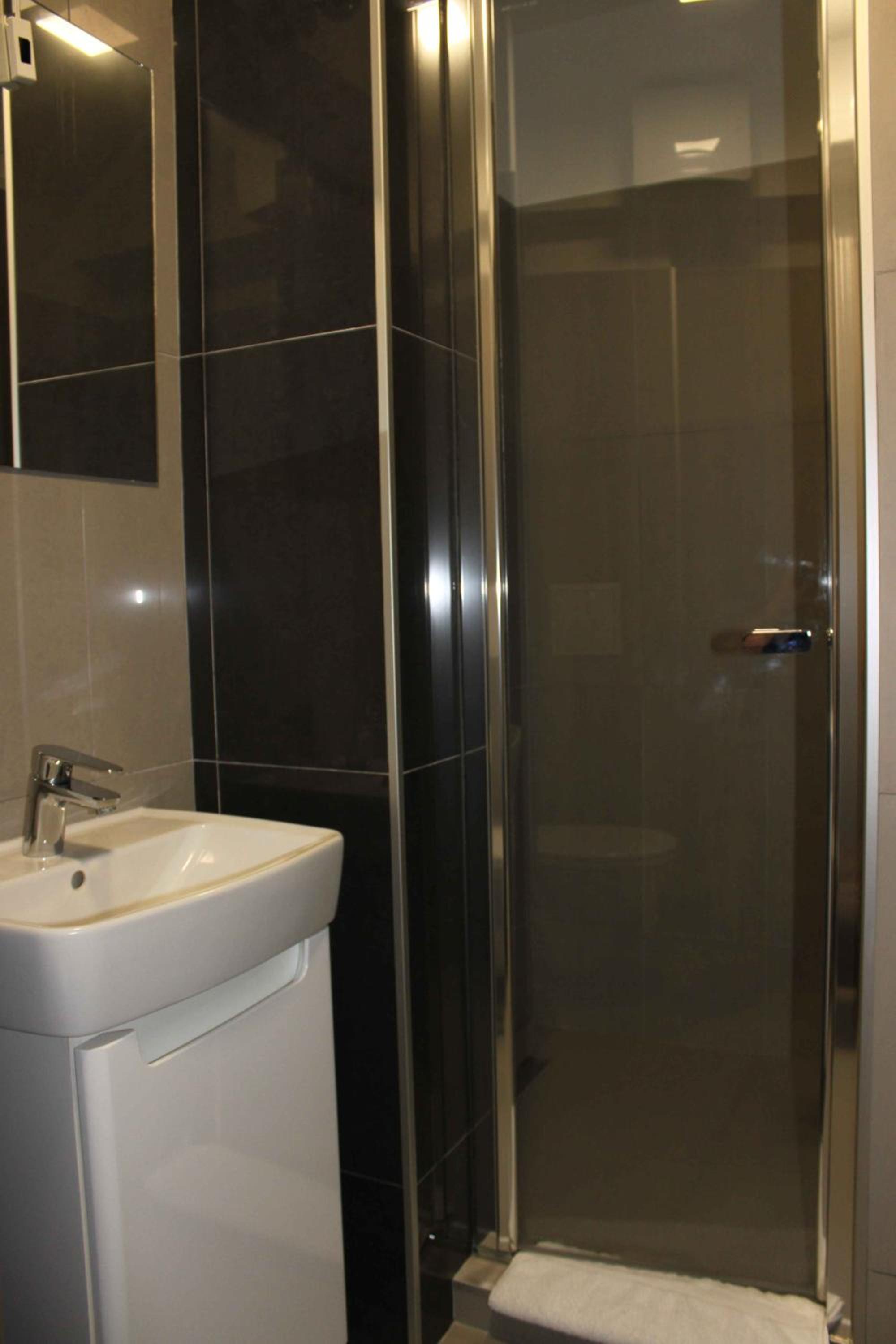 Standard Apartment - Photo 10