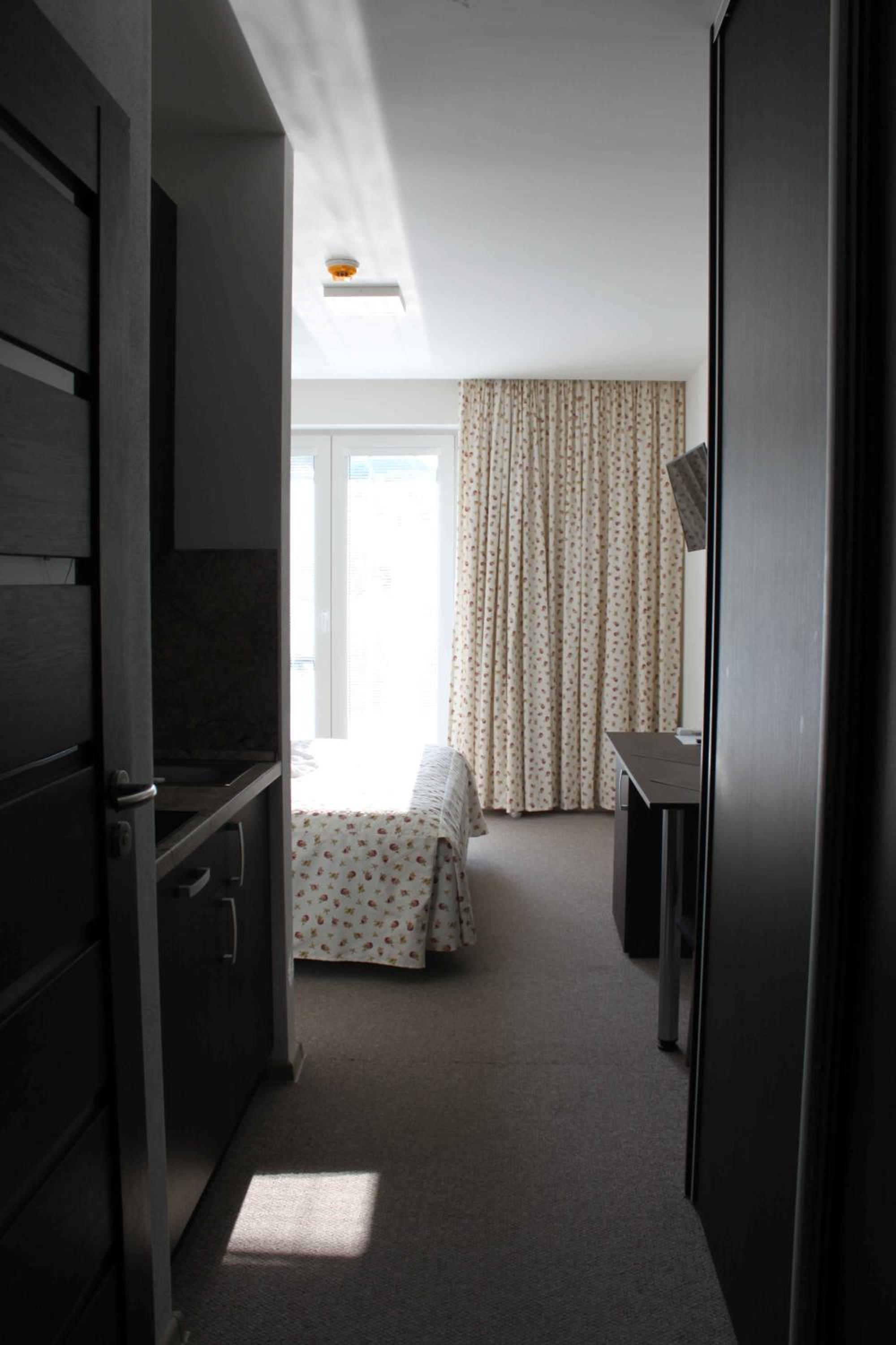 Standard Apartment - Photo 2