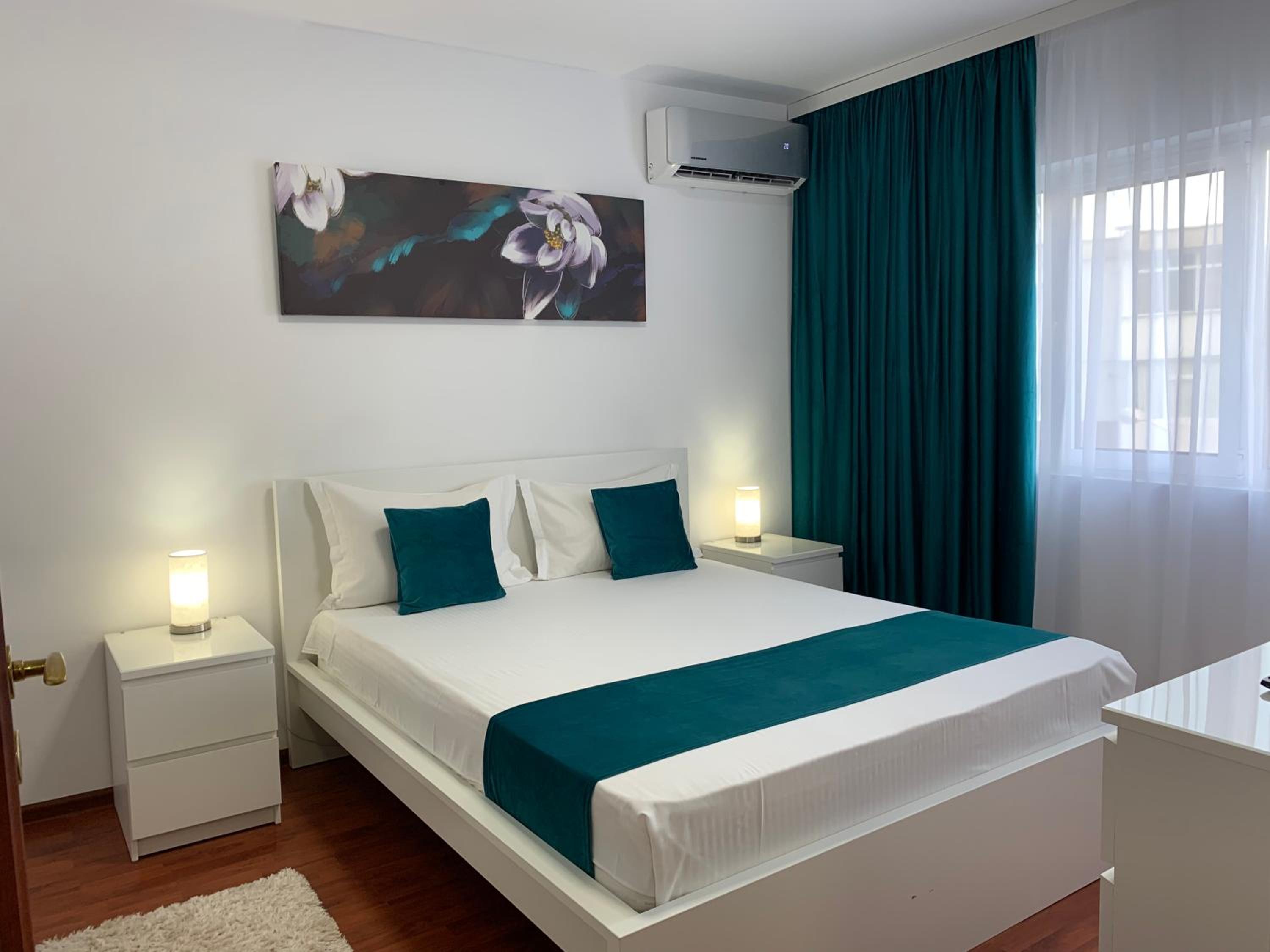 Two-Bedroom Apartment with Balcony photo 1