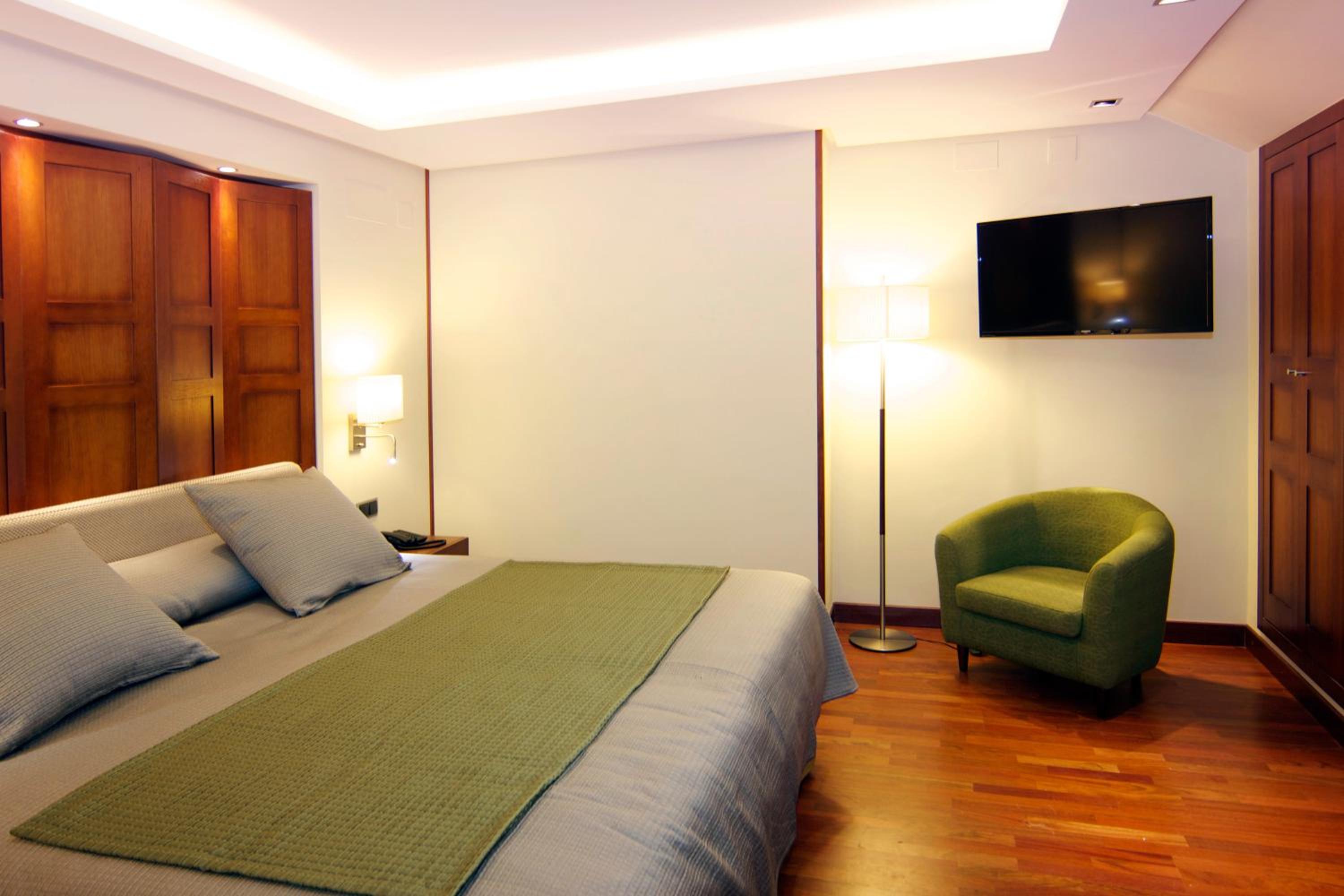 Penthouse Suite photo 2