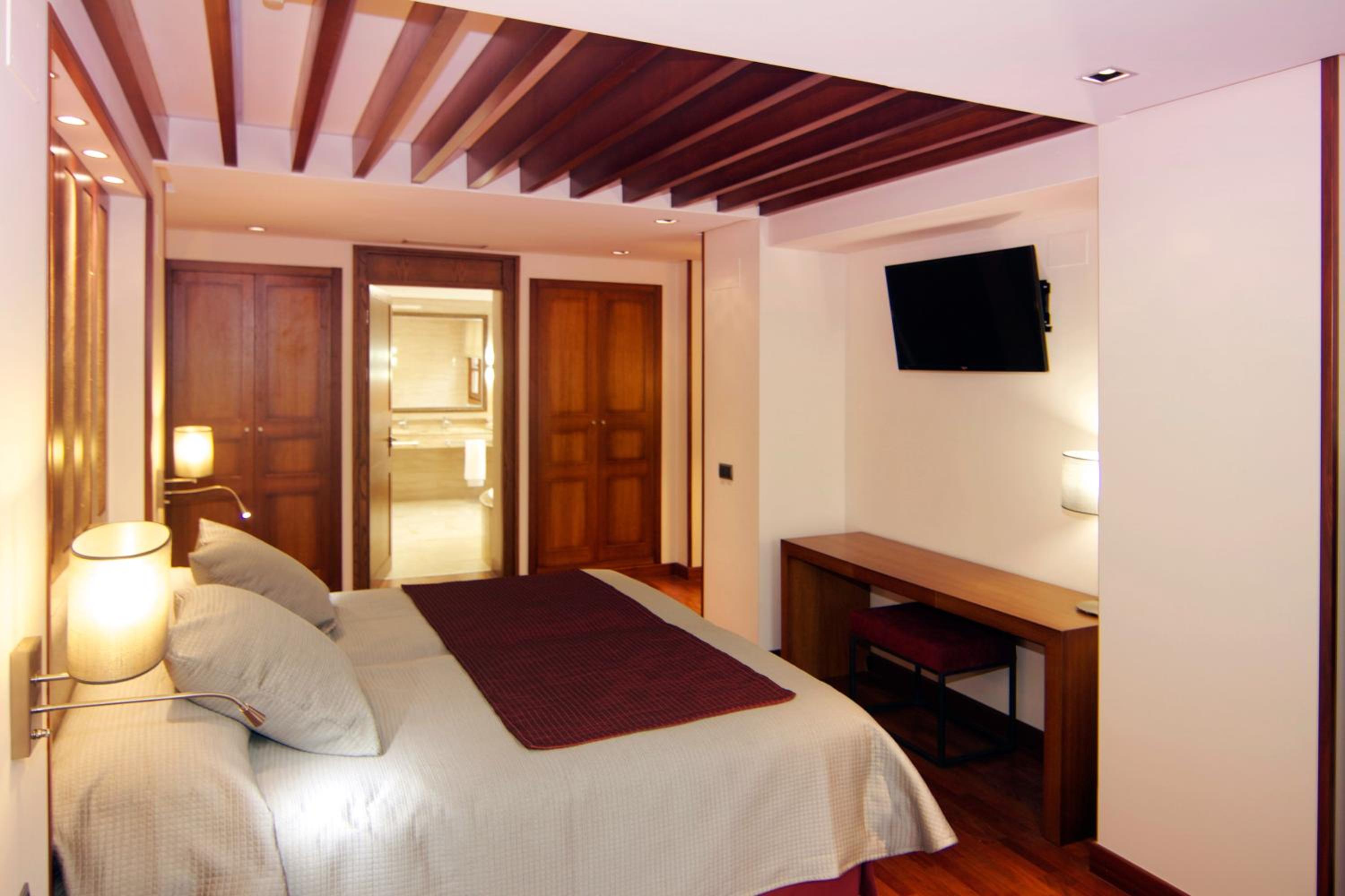 Presidential Suite photo 2