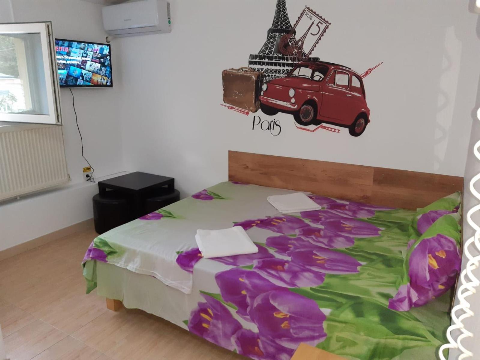 Economy Double Room - Photo 4
