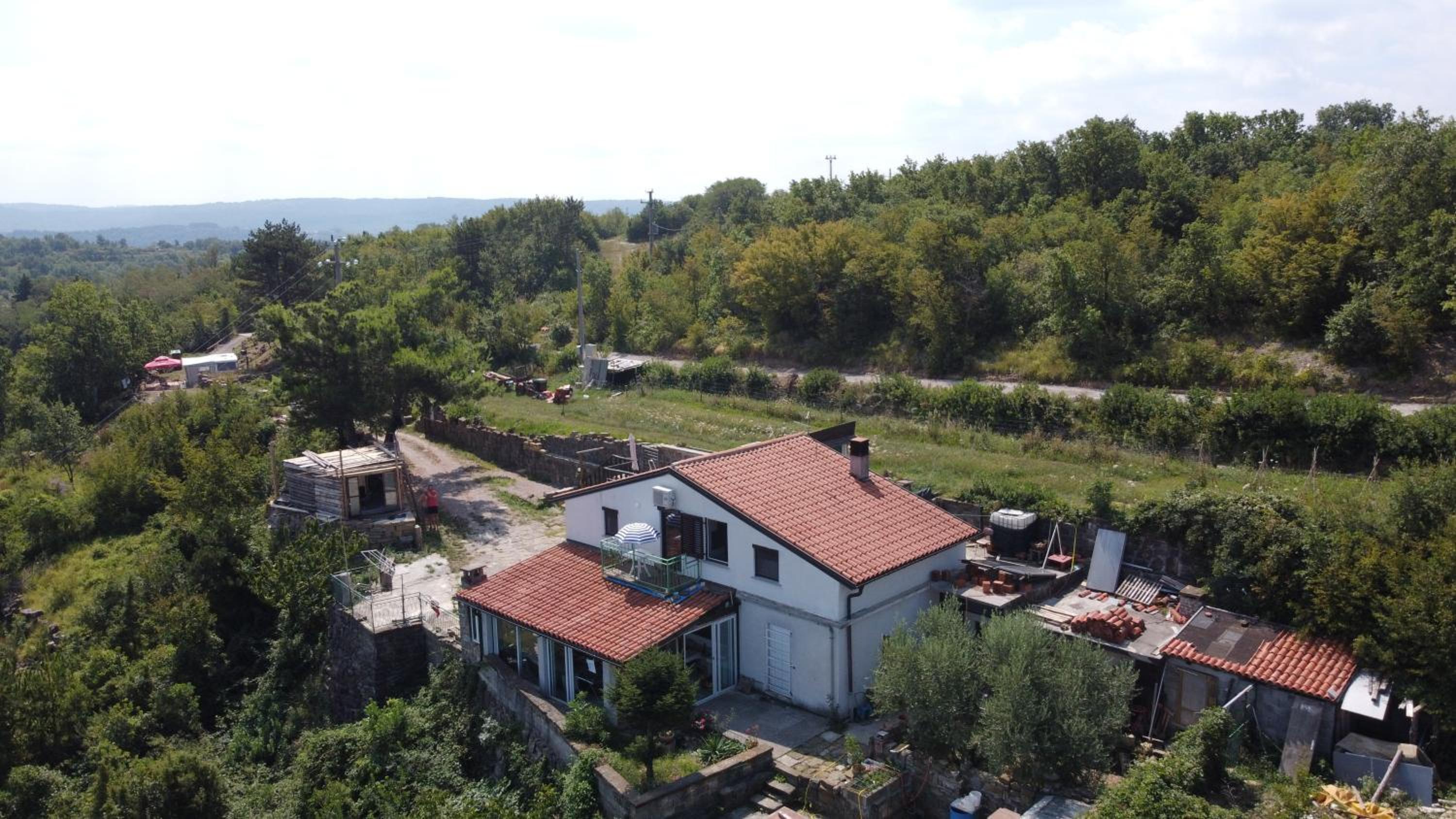 Apartment With Mountain View photo 1