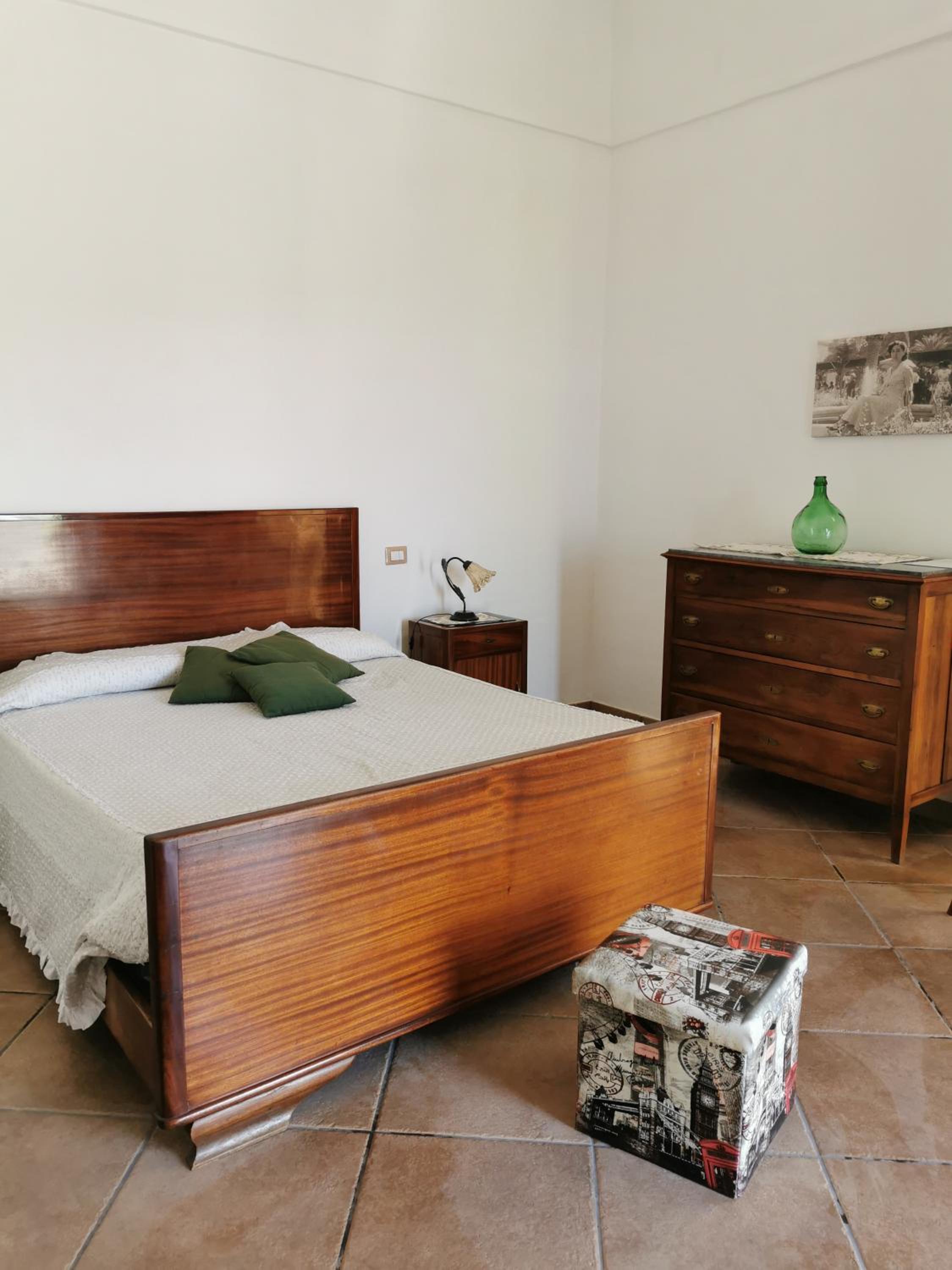 King Room with Sea View - Photo 35