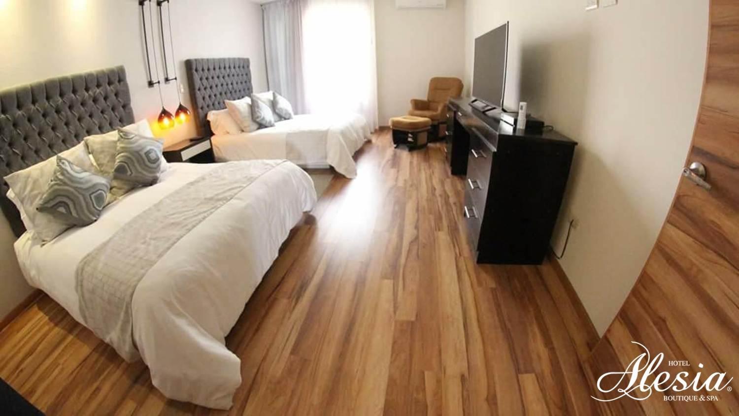 Two-Bedroom Suite photo 3