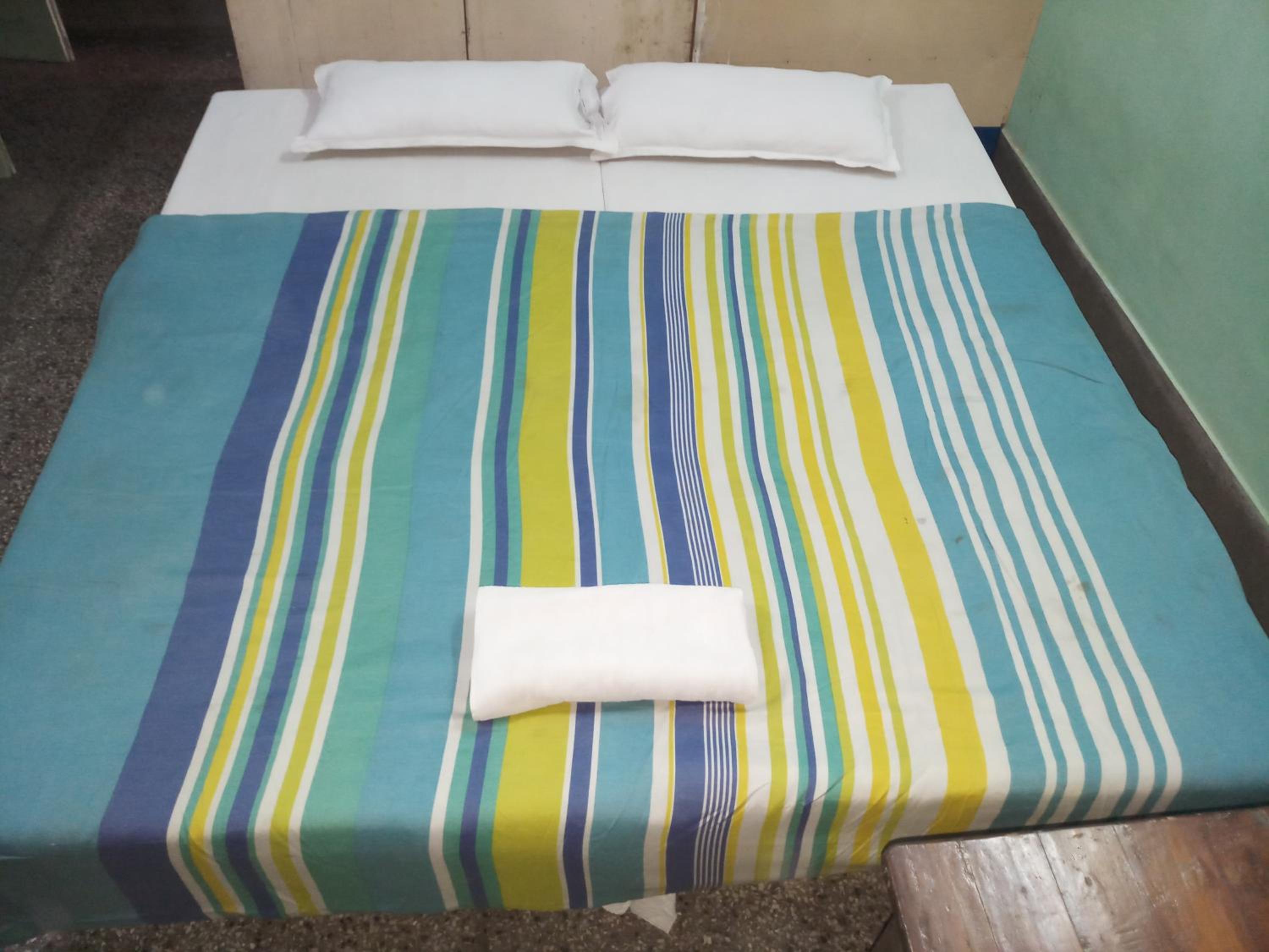 Small Double Room photo 1