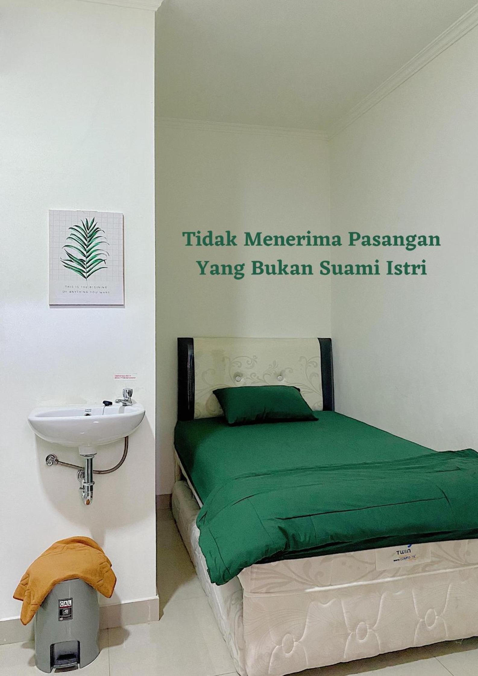 Economy Single Room