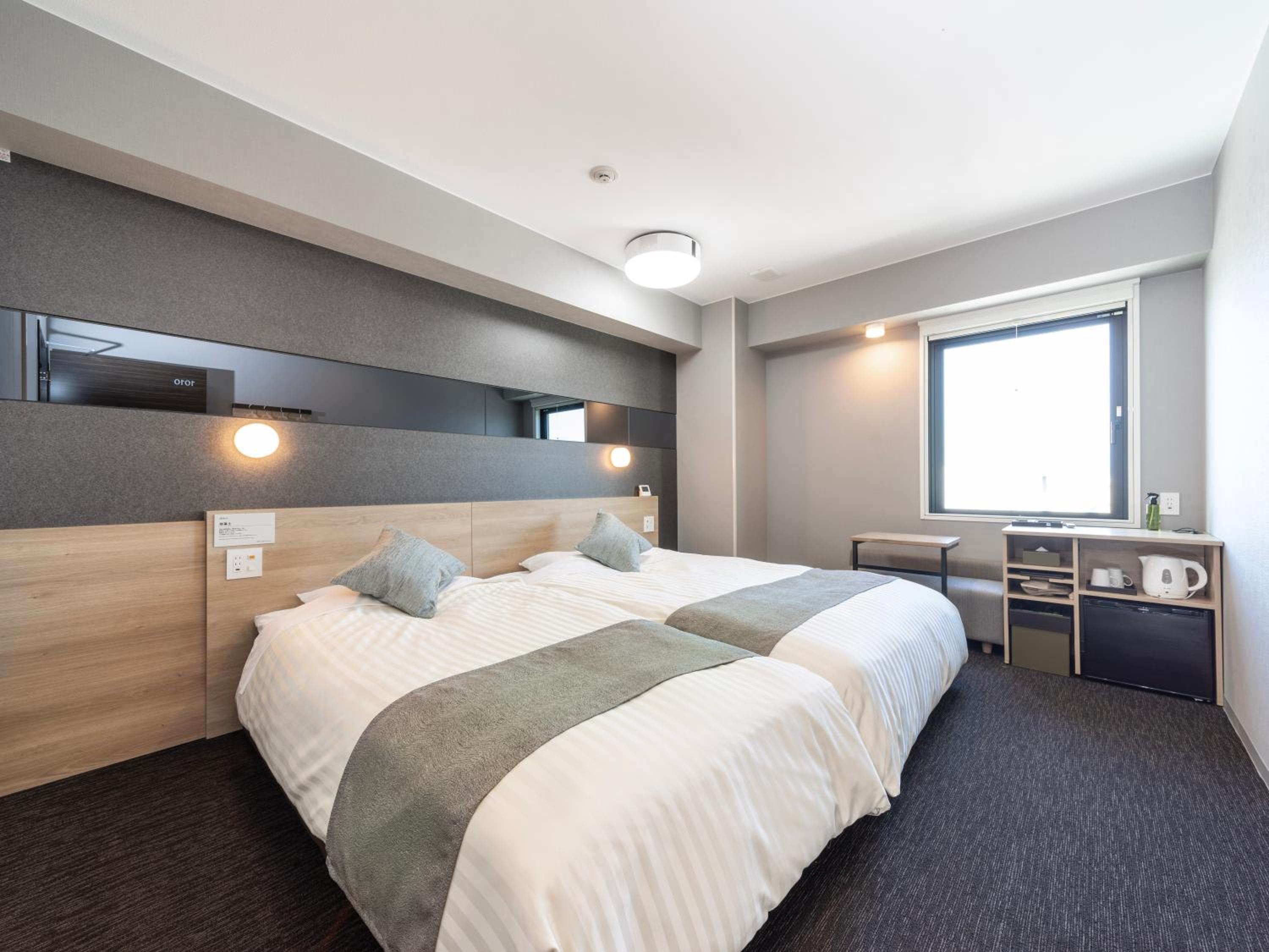 Twin Room - Photo 4