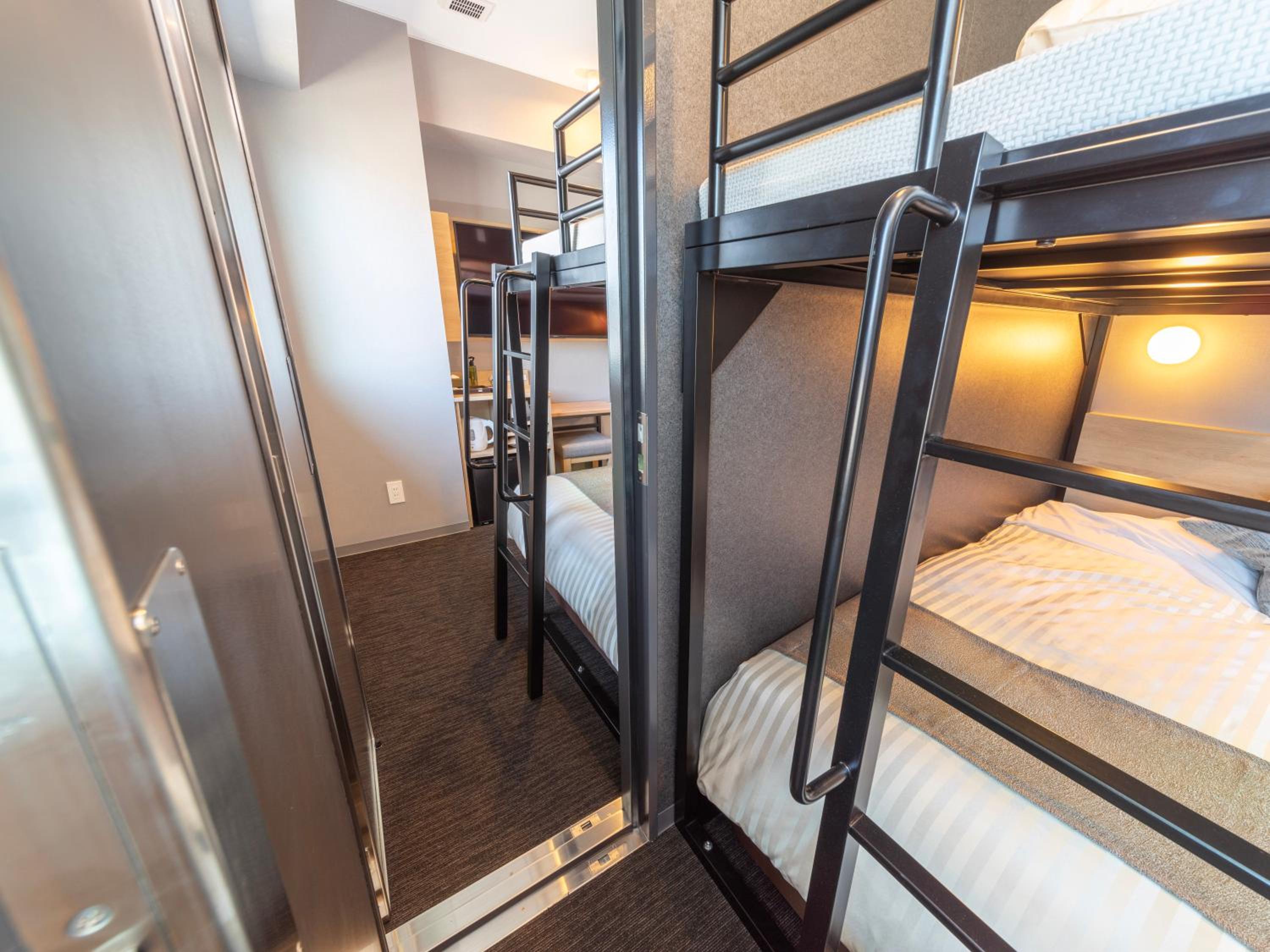 Two Connecting Twin Rooms - Photo 1