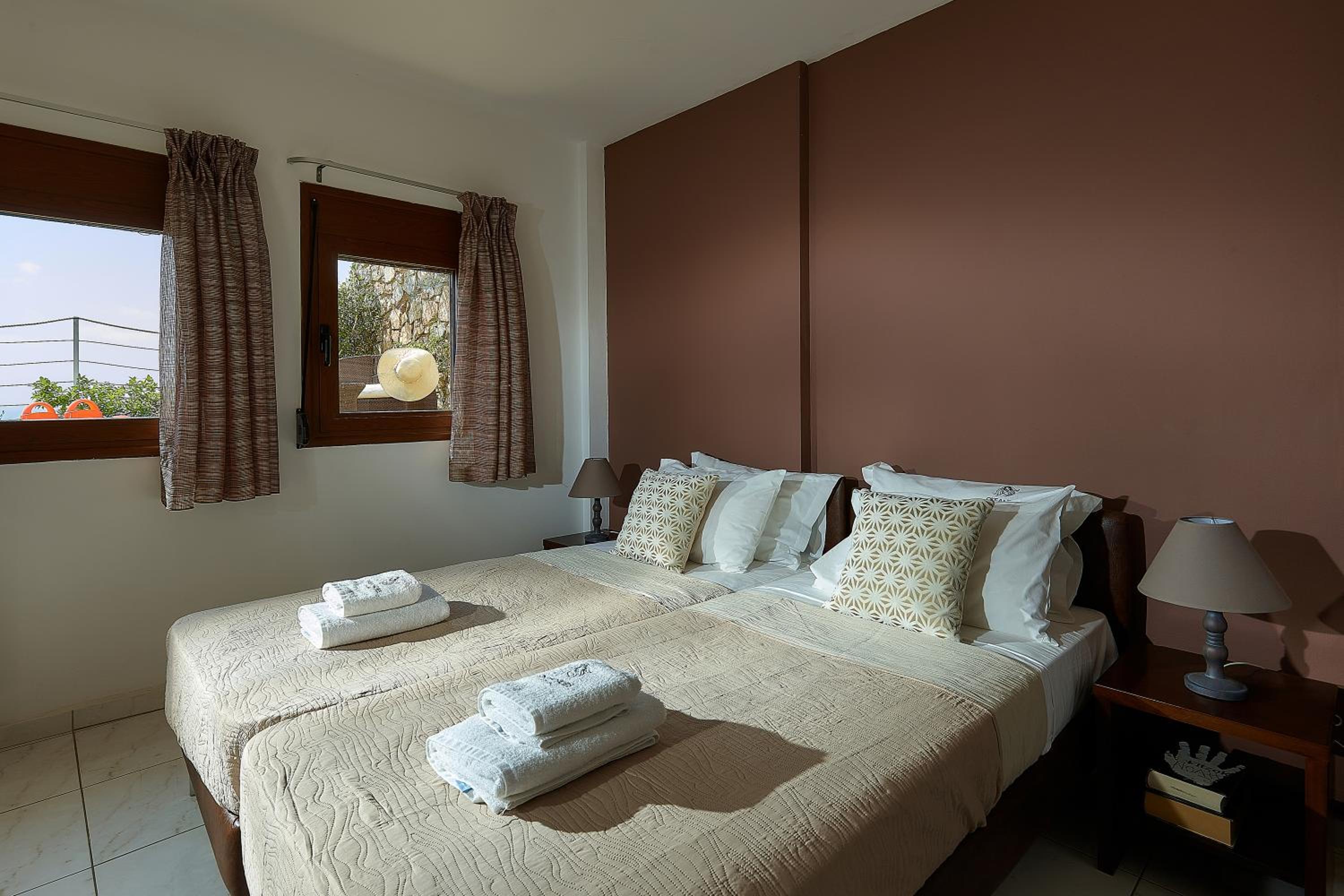 Elektra - Villa con 3 Camere da Letto e Piscina Privata
