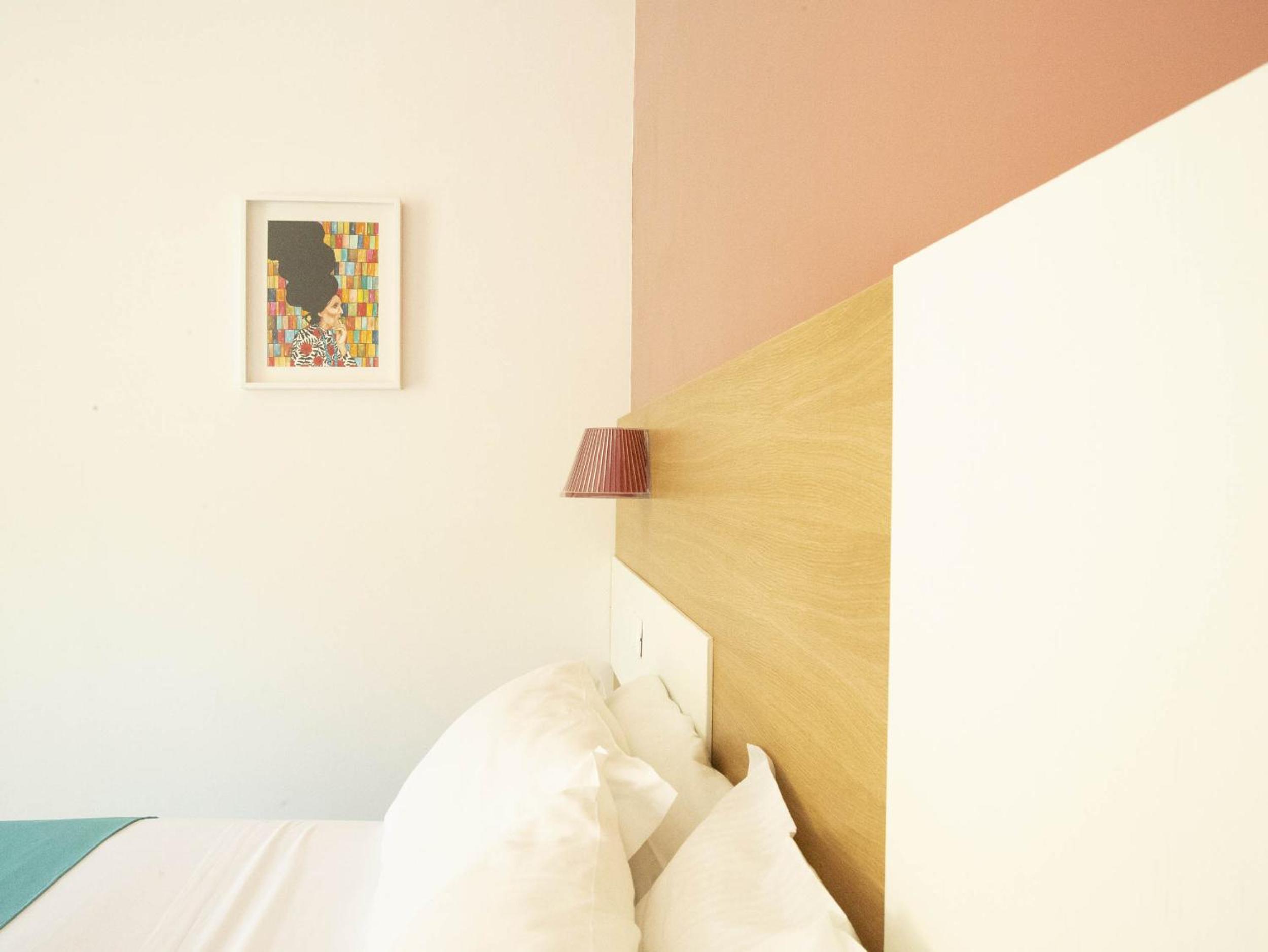 Double Room with Private Bathroom photo 3
