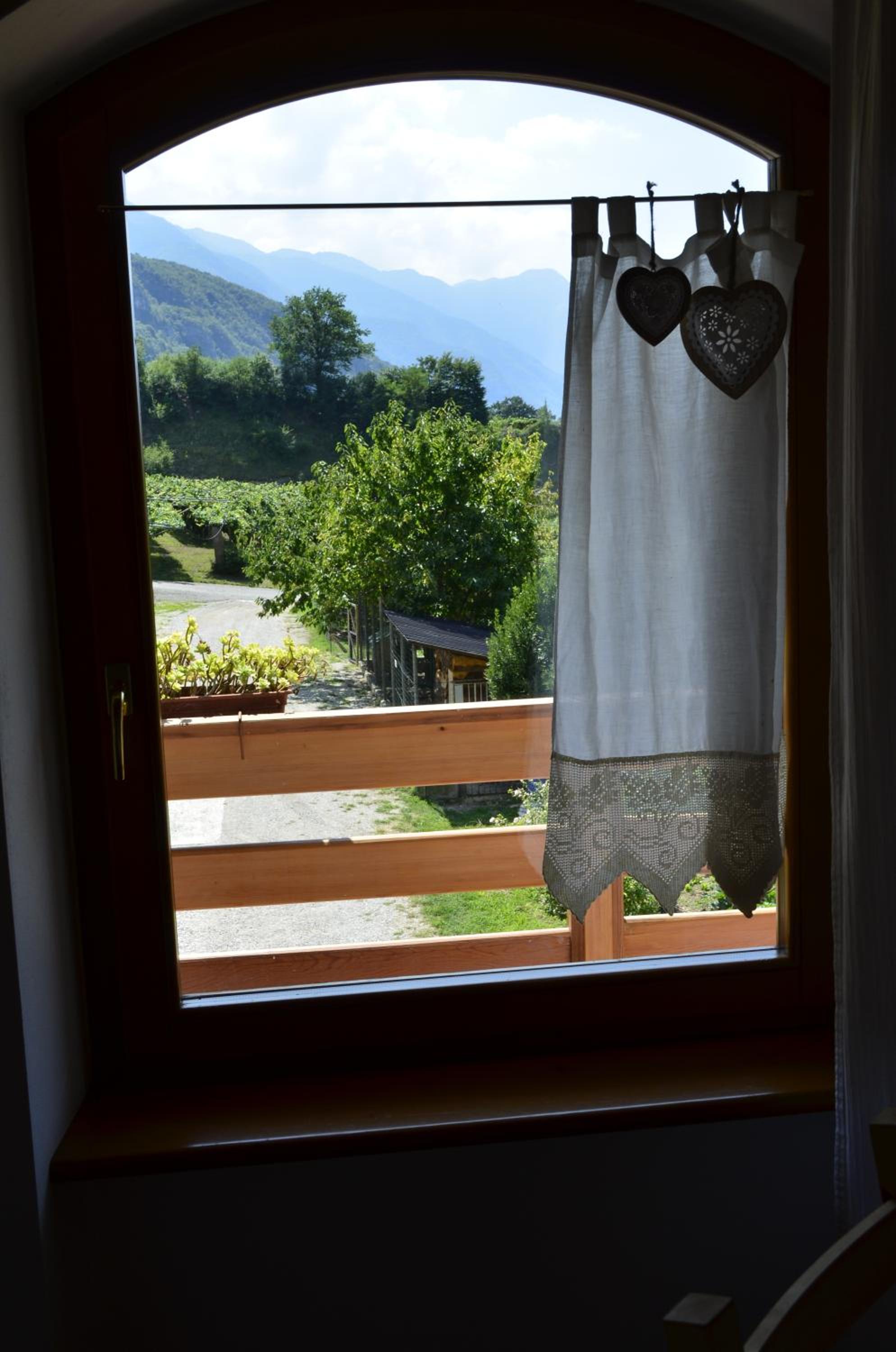 Double Room with Shared Bathroom photo 3