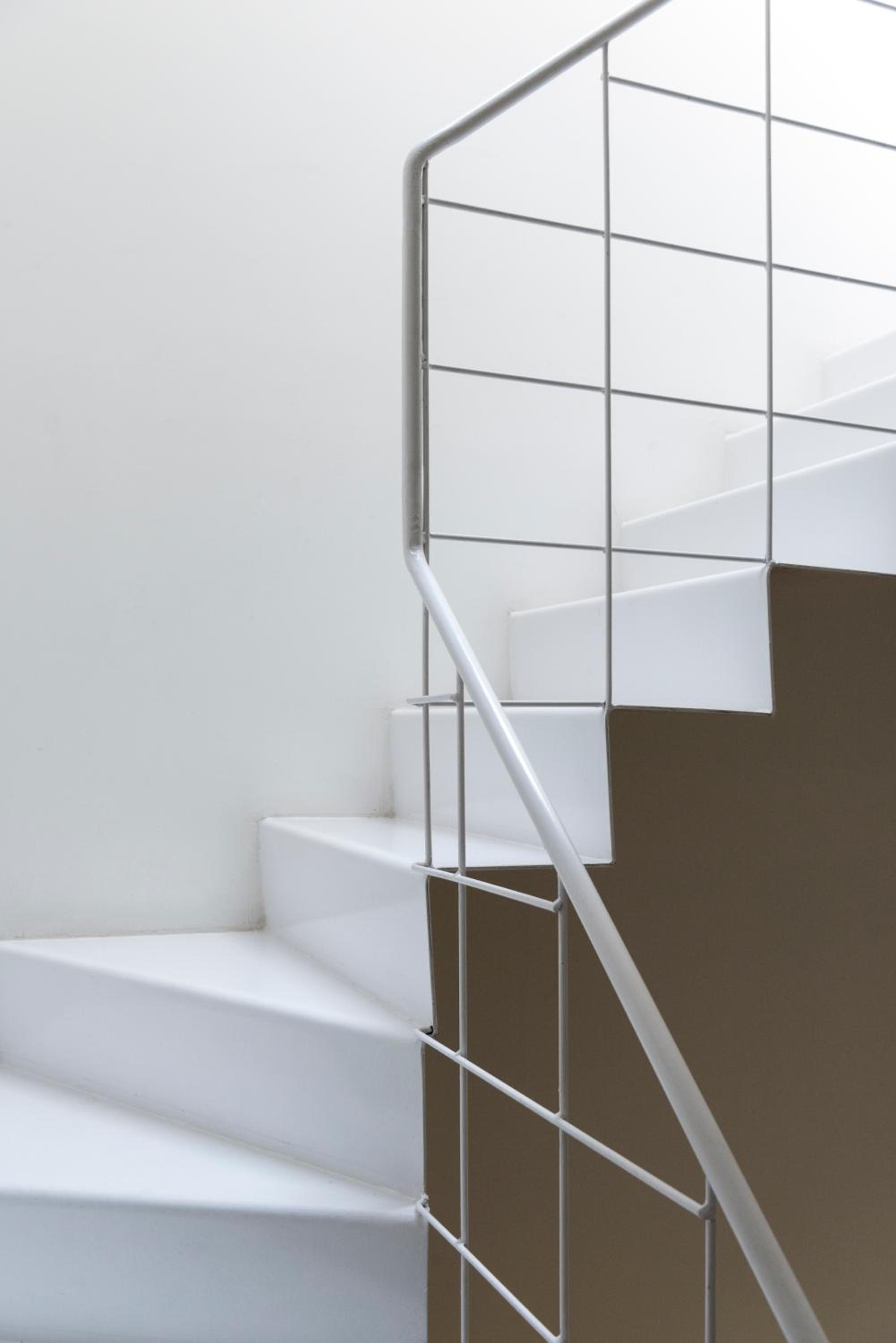 Three-Bedroom House - Photo 3