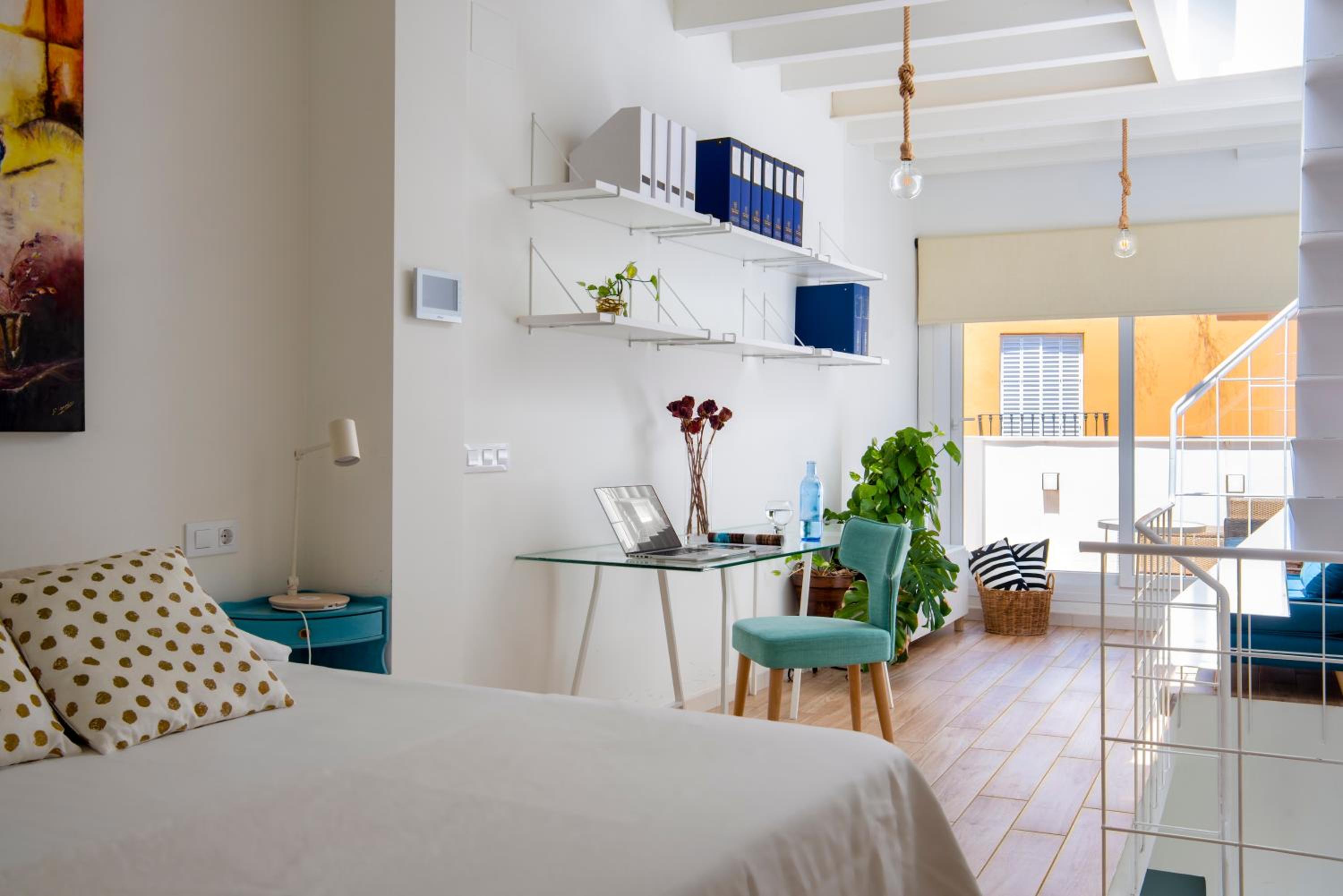 Three-Bedroom House - Photo 7