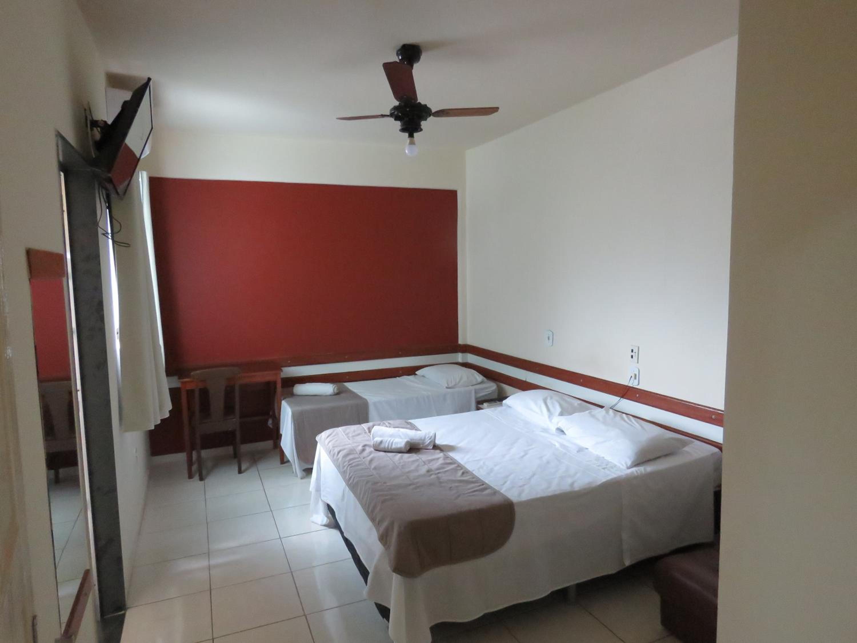 Deluxe Double or Twin Room photo 2