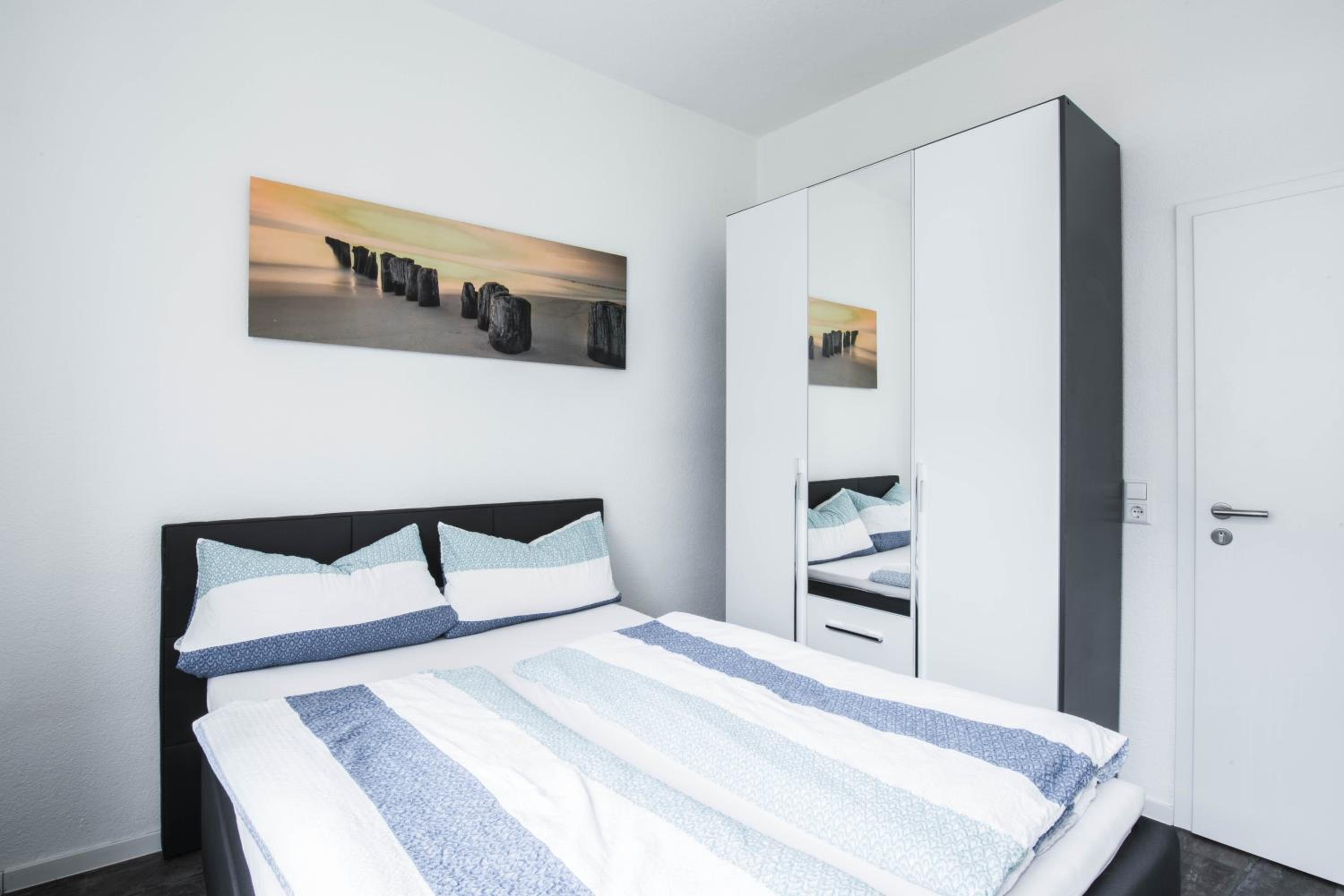Studio Apartment photo 2