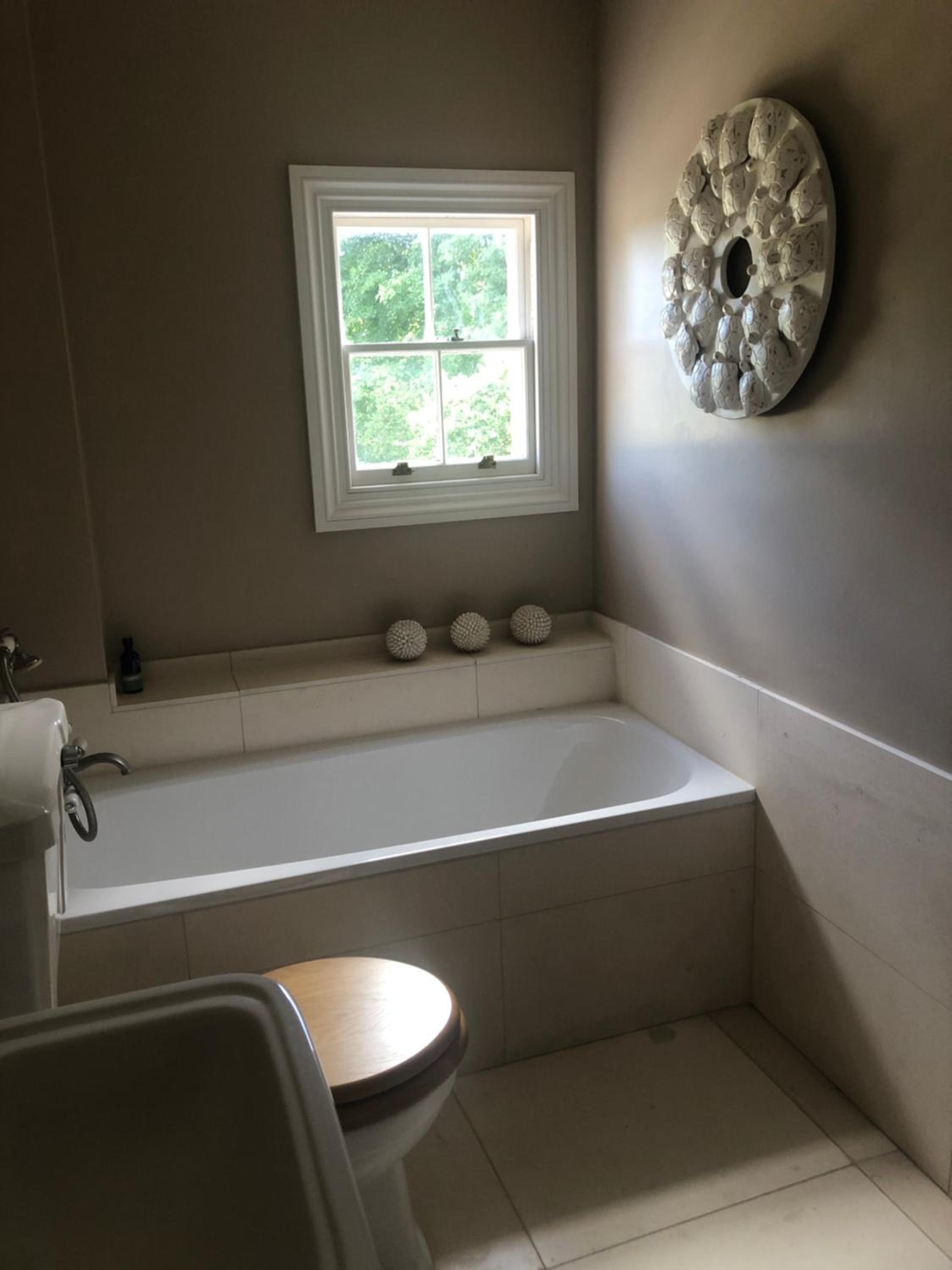 Deluxe King Room photo 3