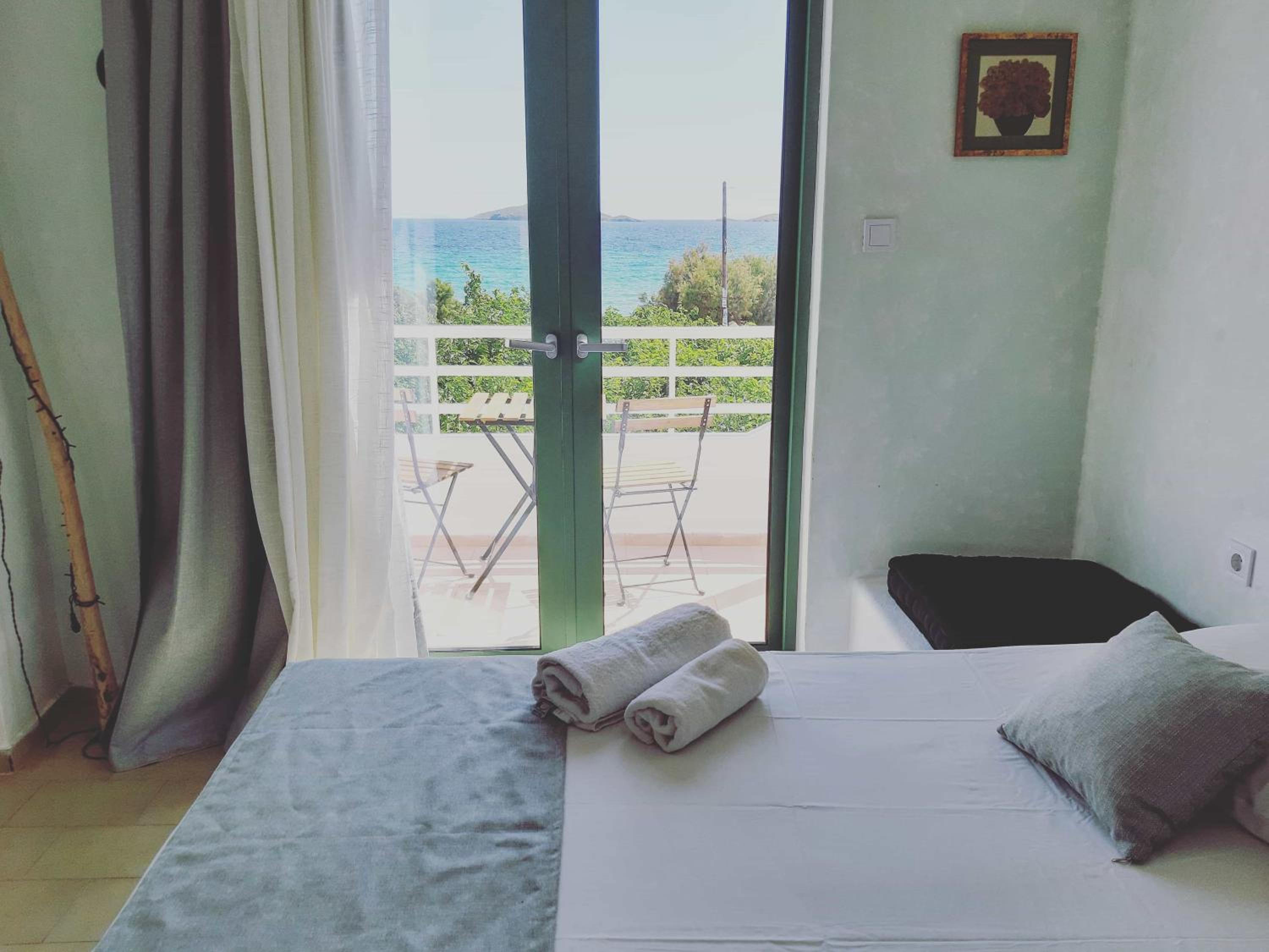 Studio Apartment with Sea View