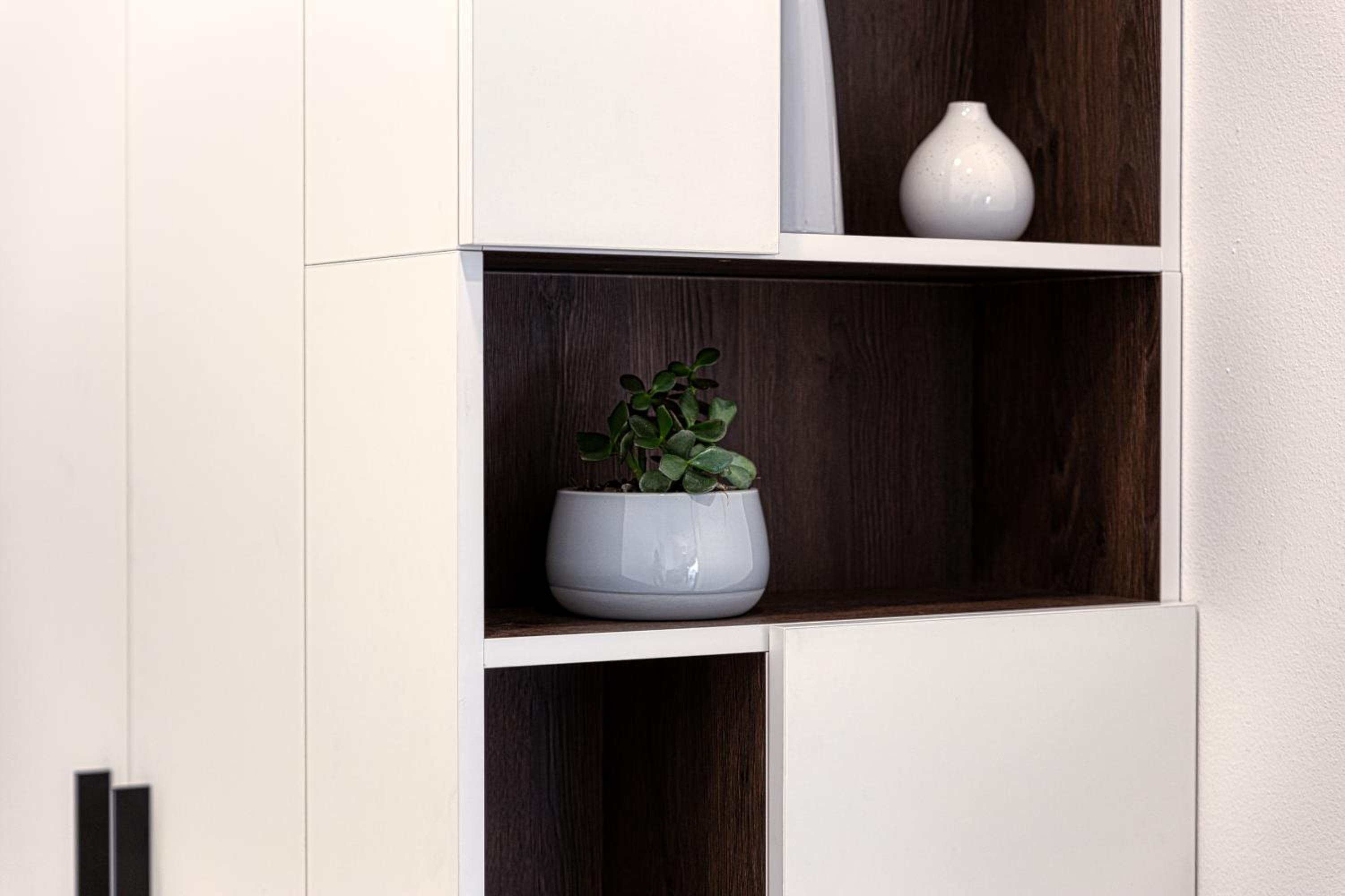 One-Bedroom Apartment - Photo 45