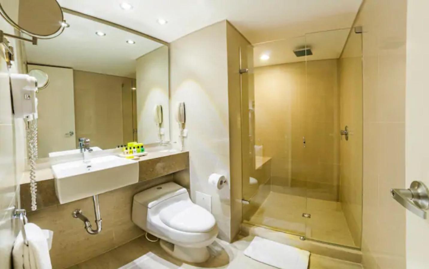 Standard Room - Photo 2