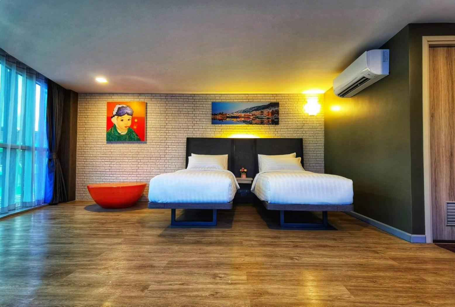 Deluxe Twin Room photo 3