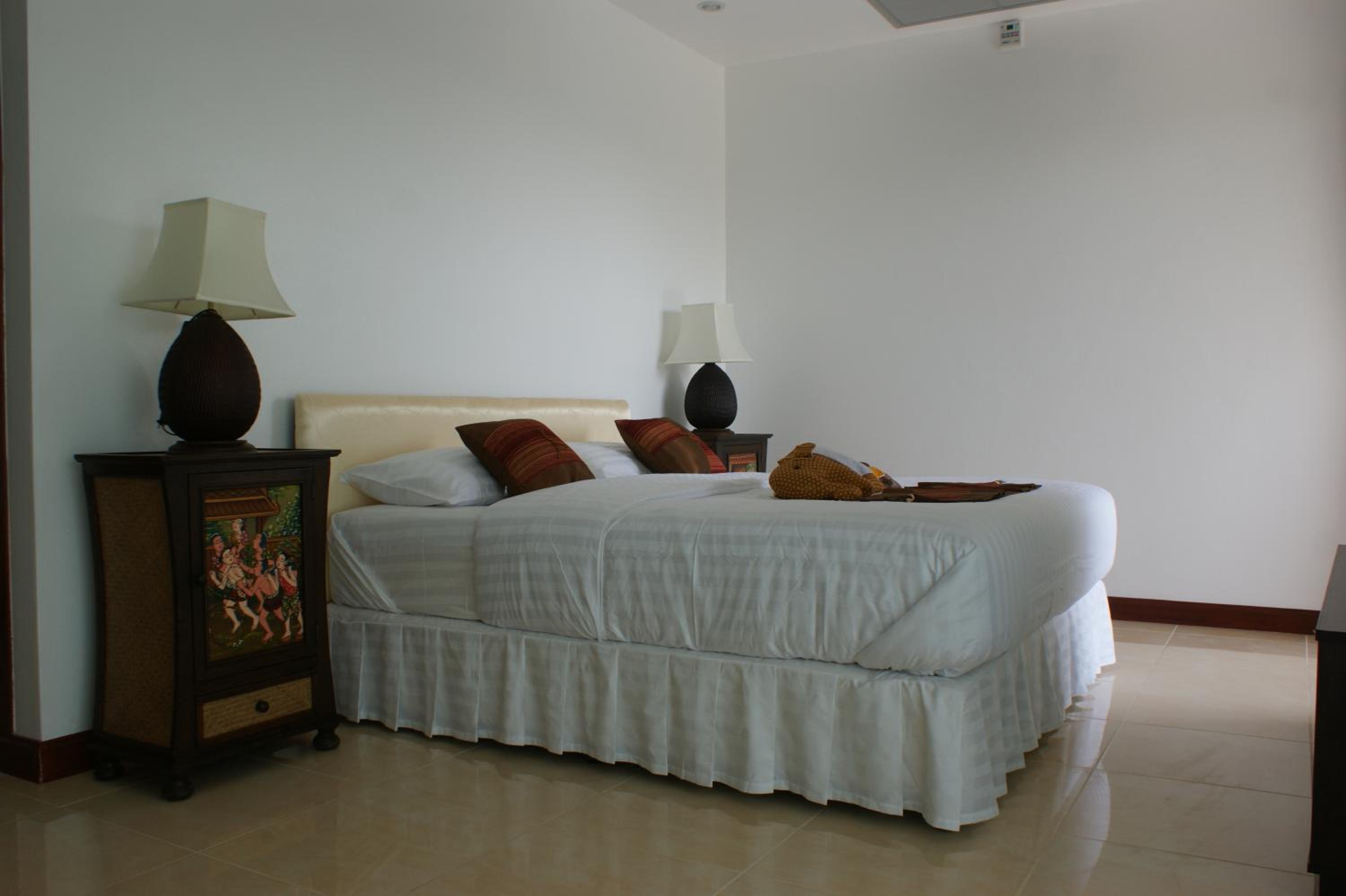Tulip Double Room with Balcony photo 3