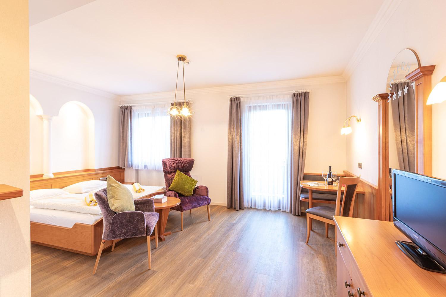 Large Double Room photo 3