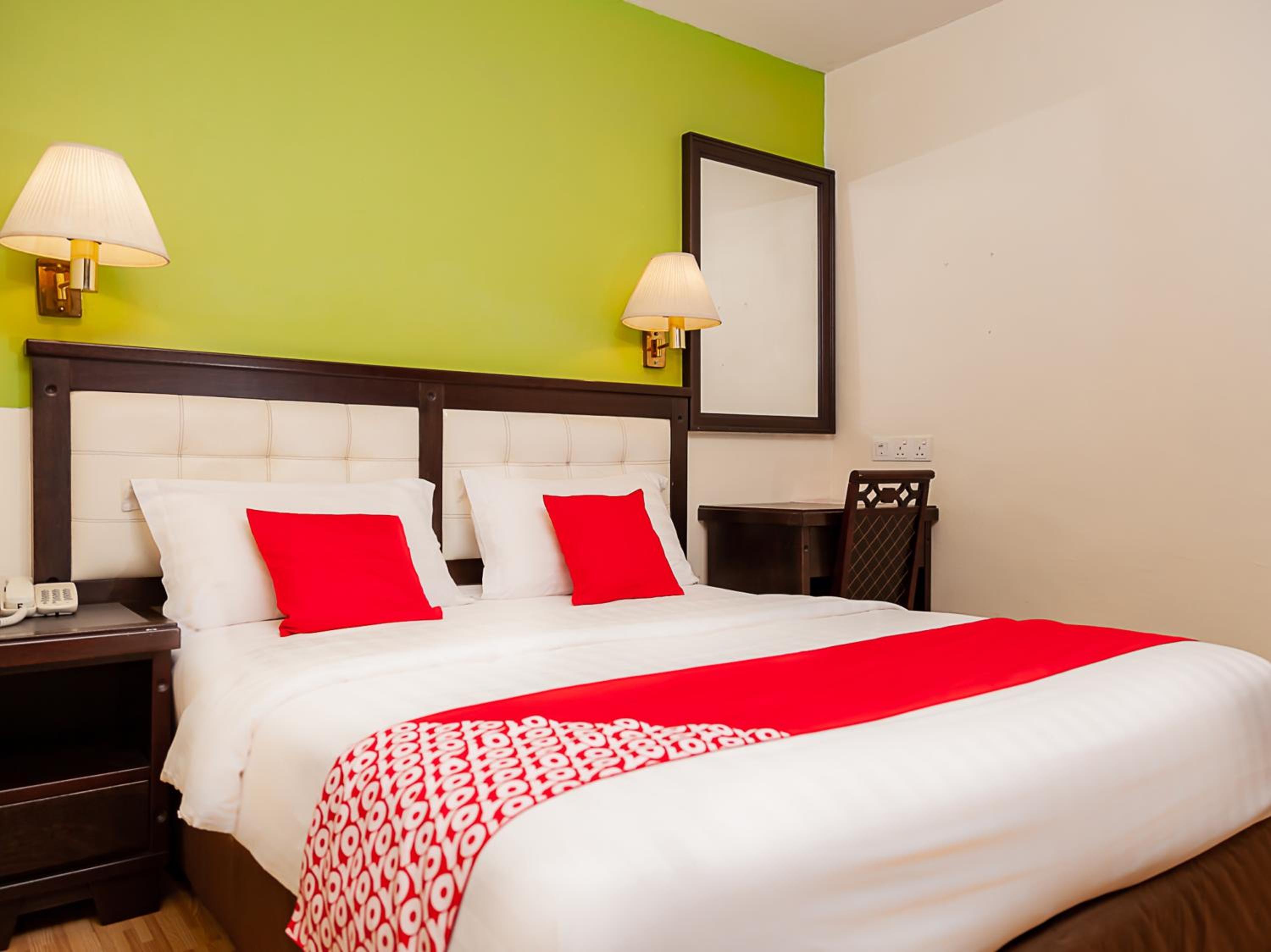 Standard Double Room - Photo 10