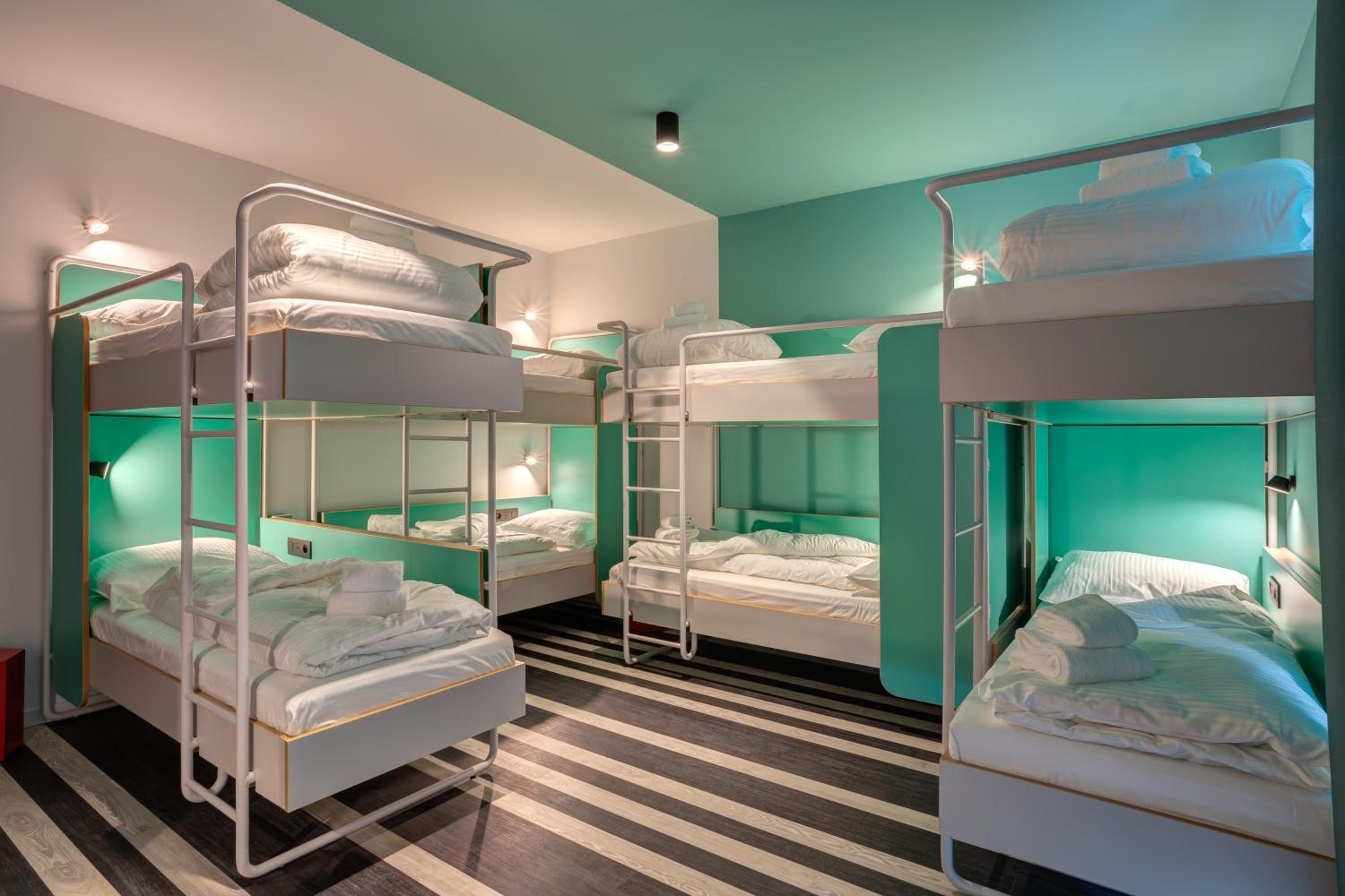 Bed in 8-Bed Mixed Dormitory Room