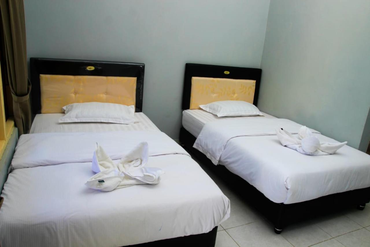 Deluxe Twin Room - Photo 3
