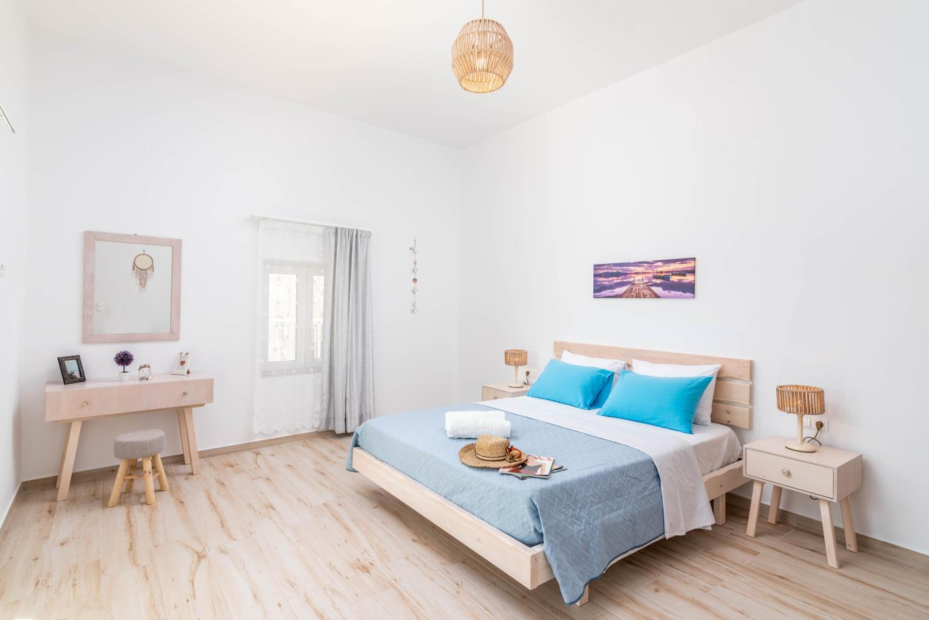 Apartment with Terrace photo 2