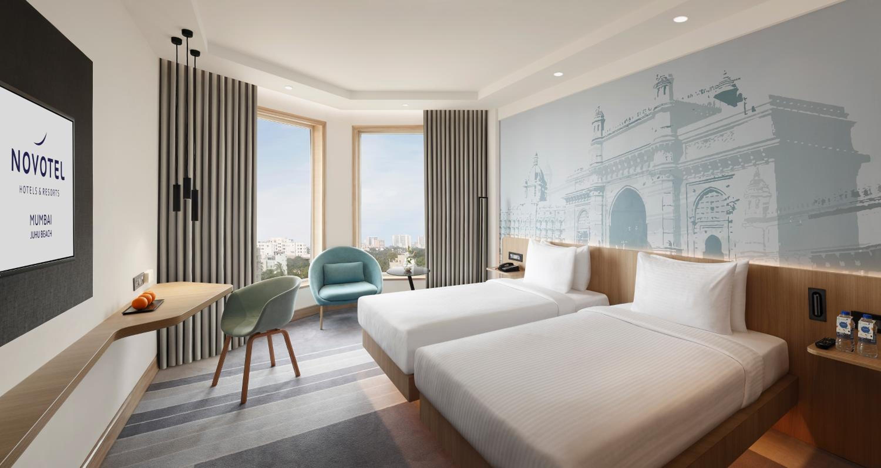 Superior Twin Room with City View