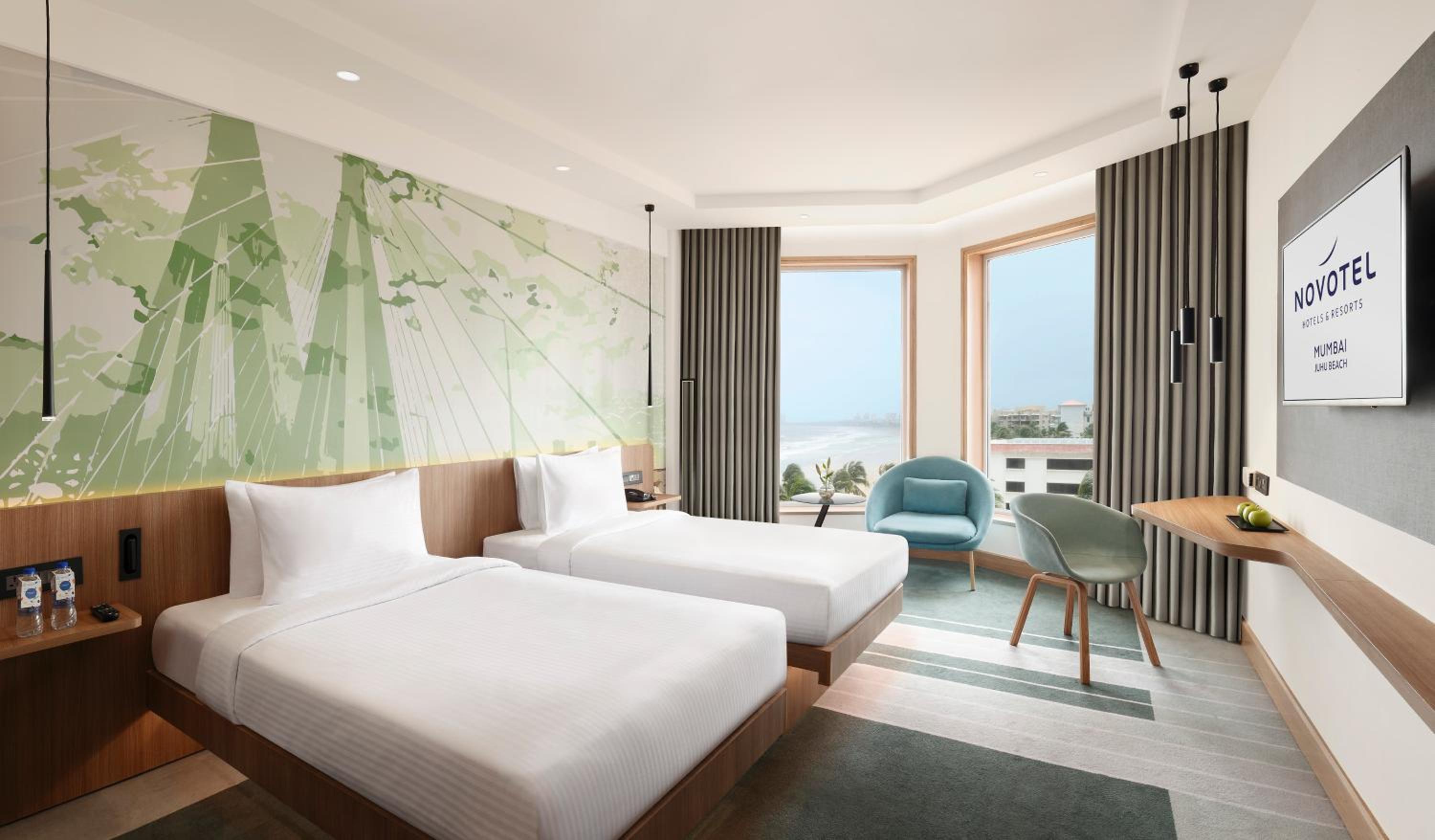 Premier Twin Bed City View Higher Floor, Buffet Breakfast, Complimentary Airport transfers (T1&T2),Premier Lounge with Cocktail Hrs. from 18:00 Hrs. to 20:00 Hrs