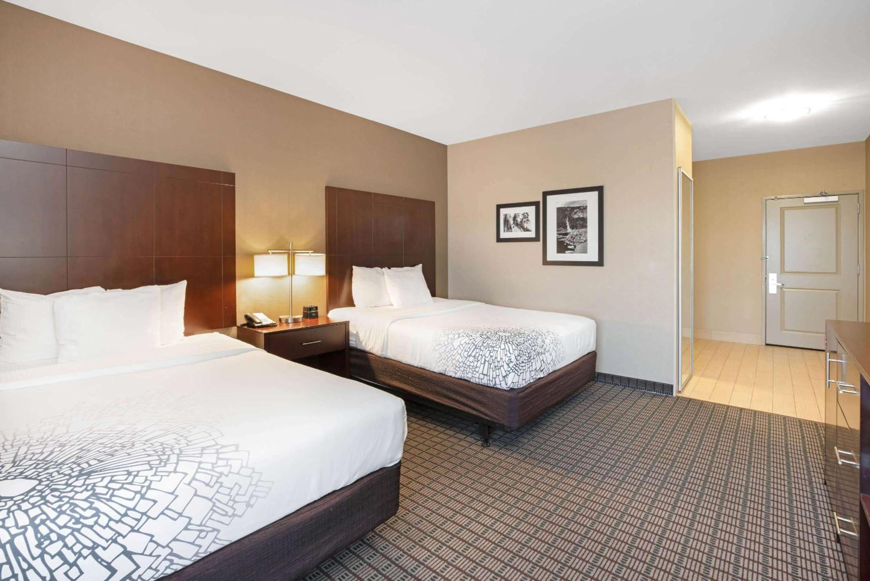 Queen Room with Two Queen Beds - Disability Access photo 1