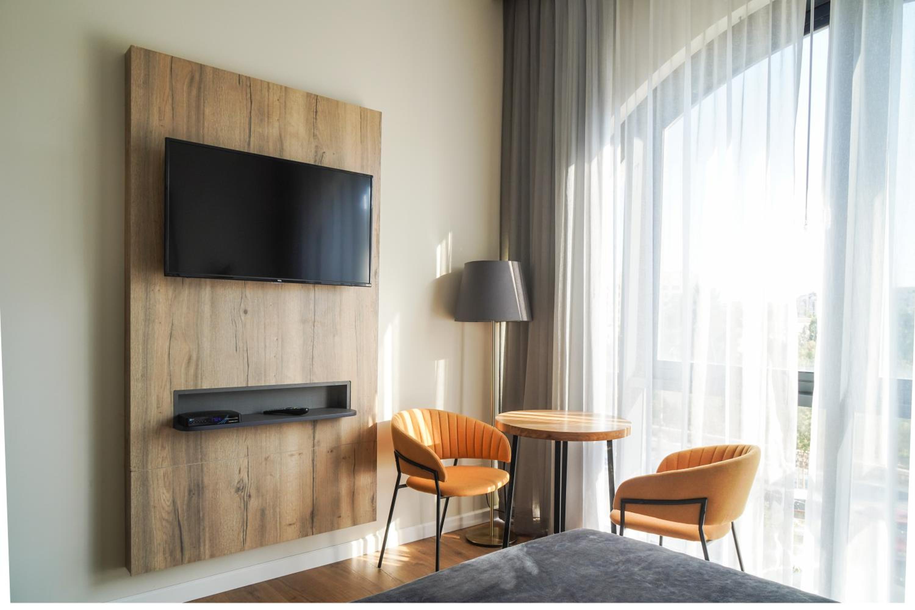 Standard Double Room - Photo 7
