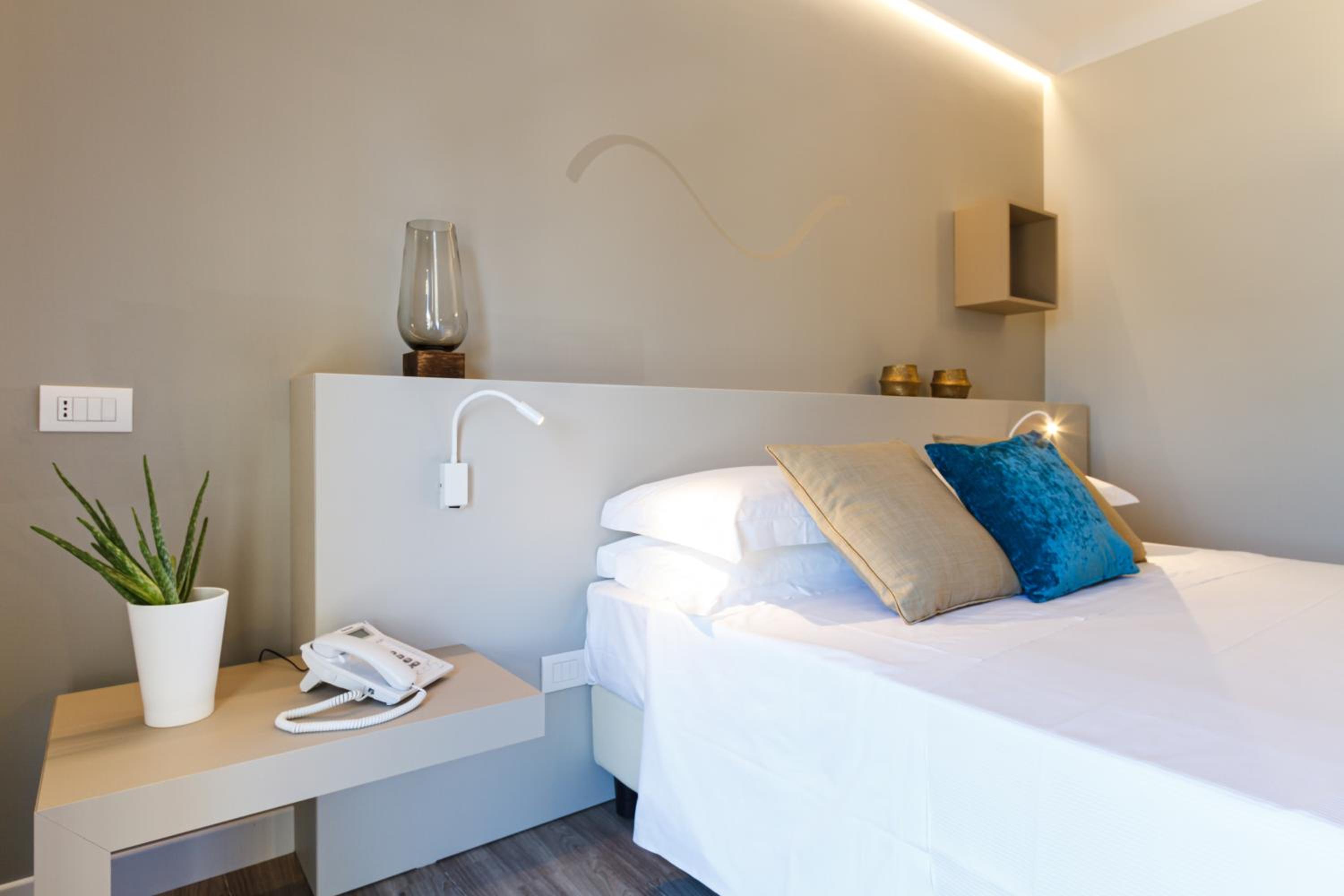 Executive Double or Twin Room - Photo 9