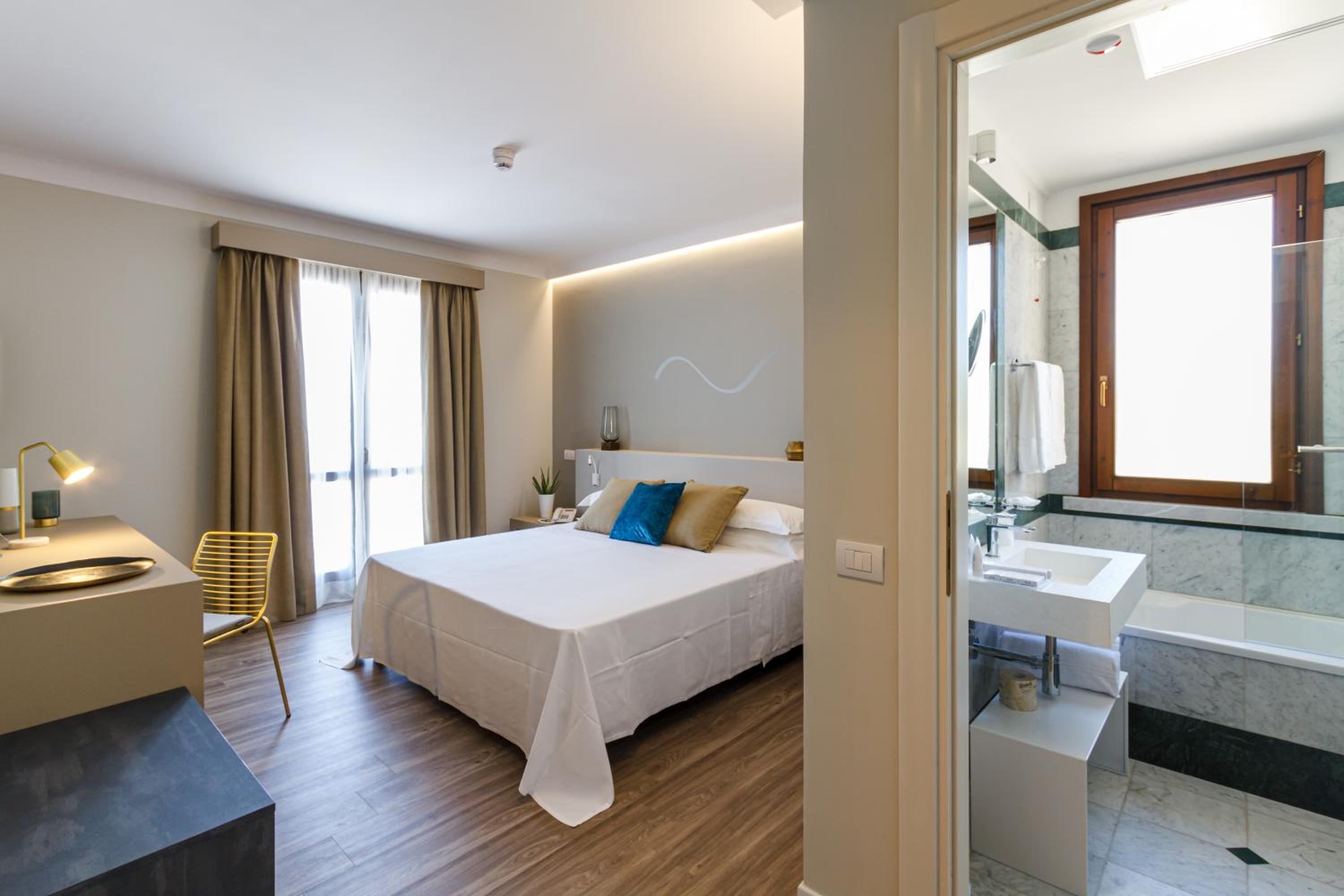 Executive Double or Twin Room - Photo 4