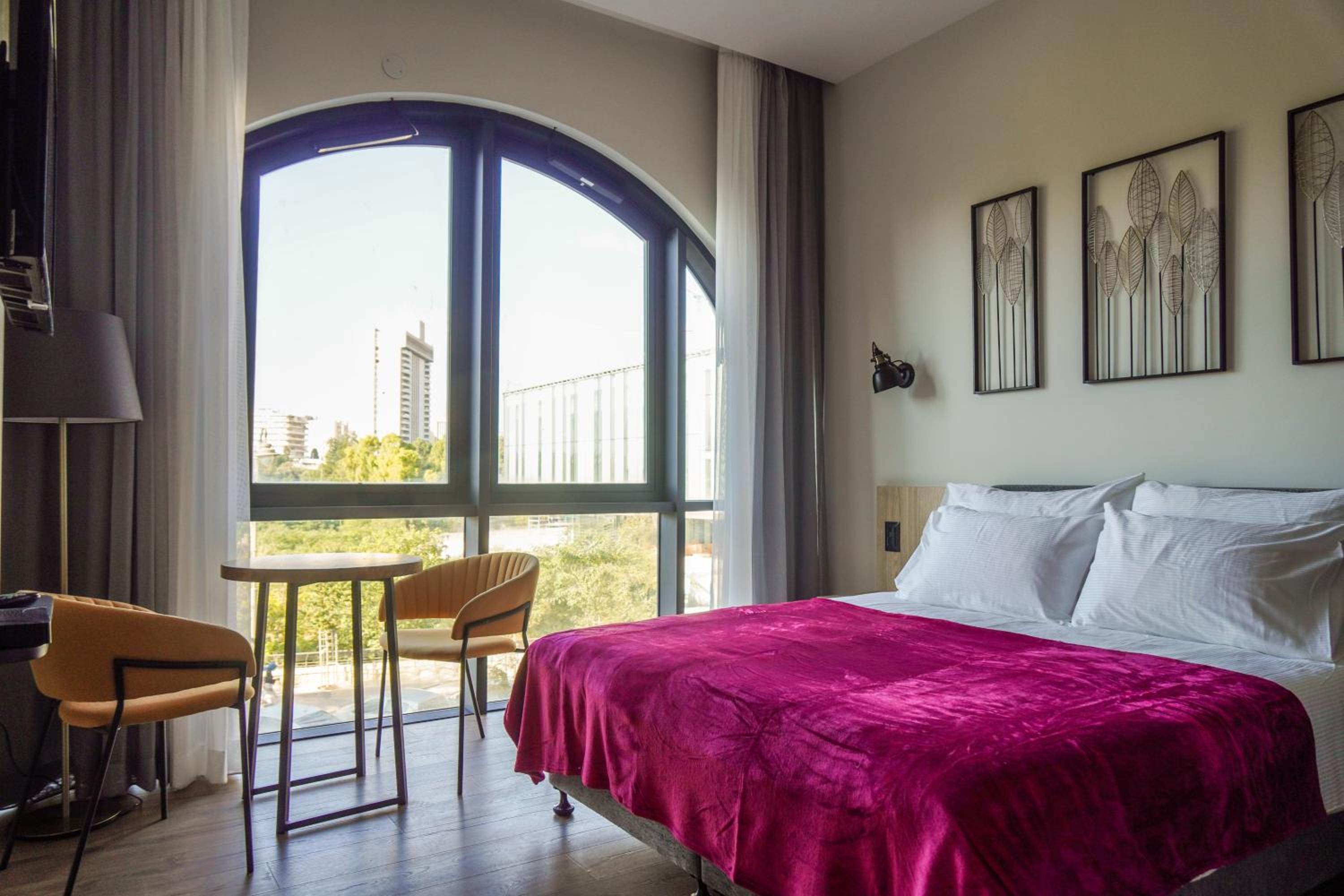 Standard Double Room - Photo 6