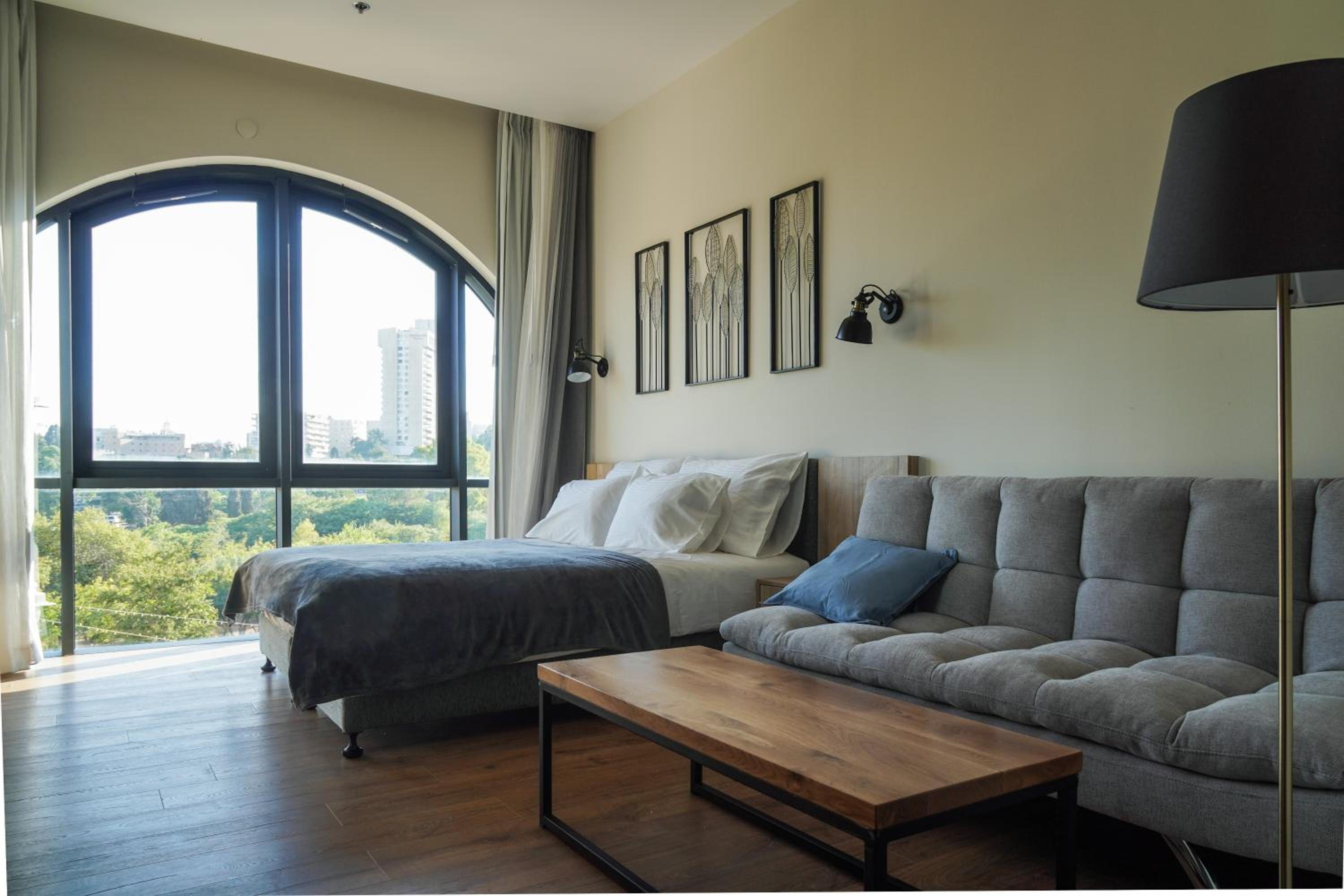 Comfort Family Room - Photo 9