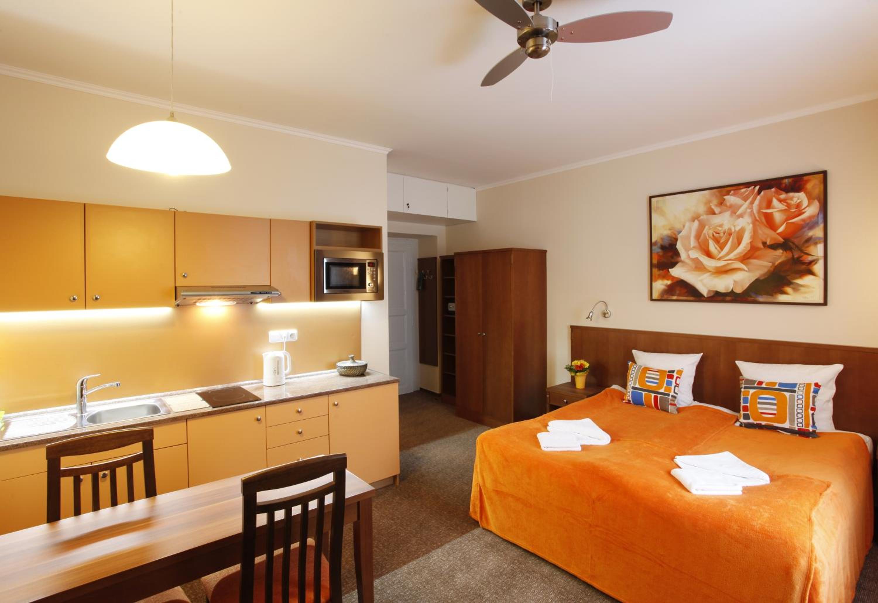 Available room