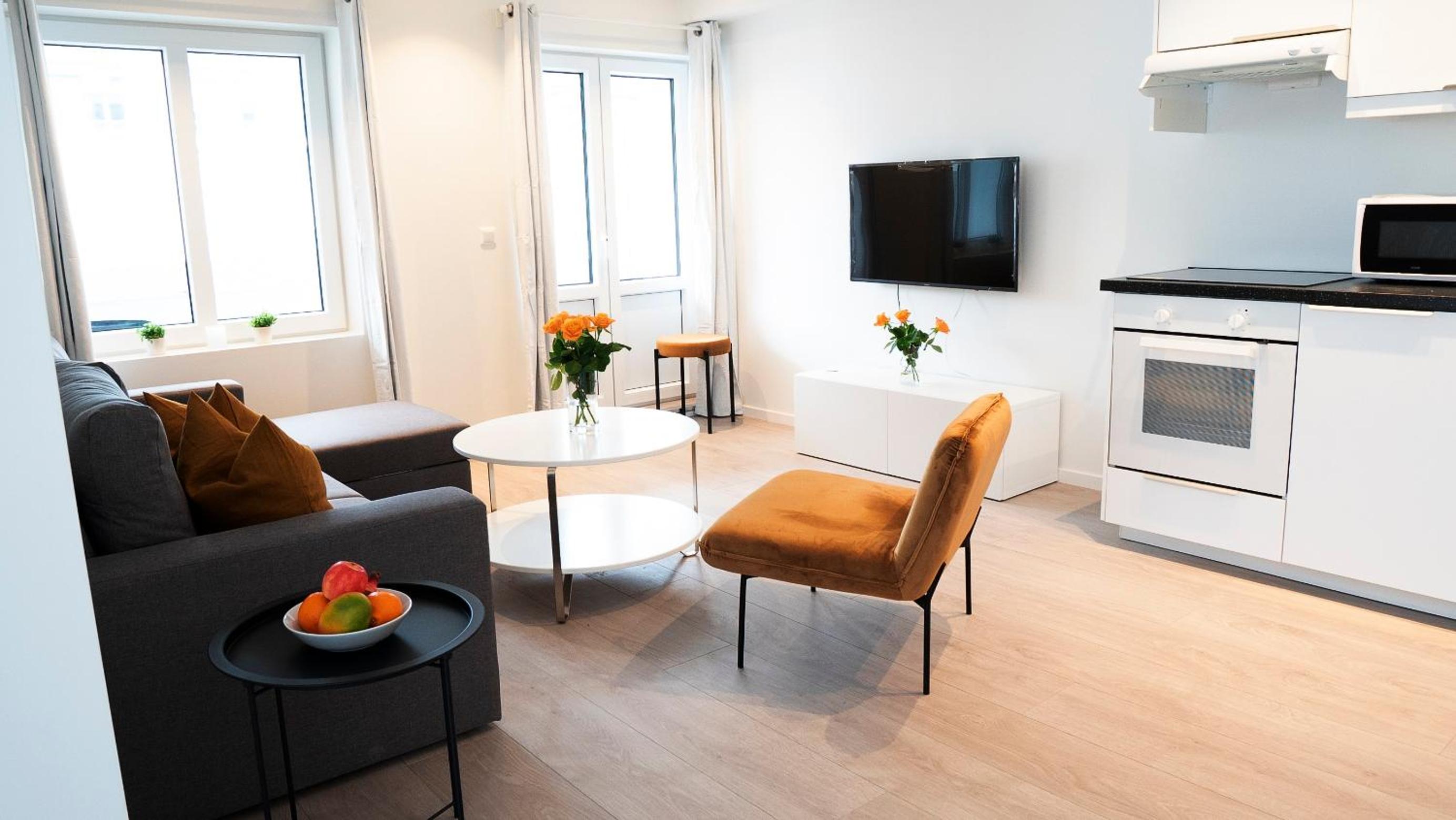 One-Bedroom Apartment thumbnail 5