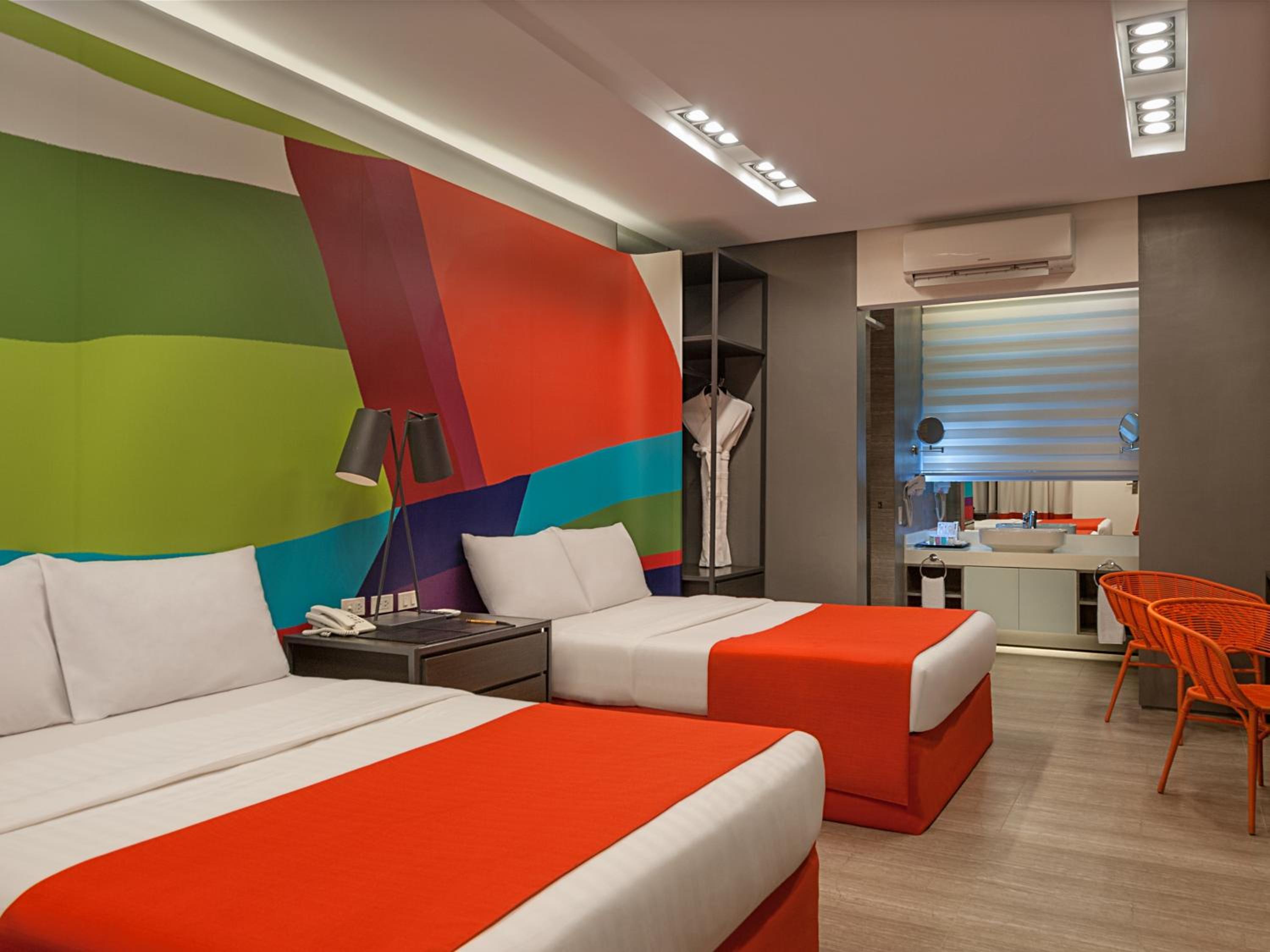 Premier Twin Room - Photo 1