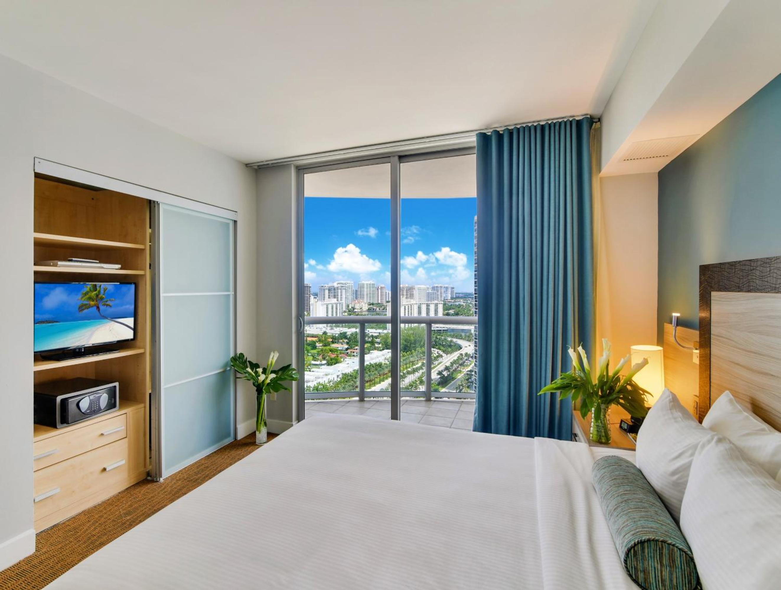 Two Story Bay View Penthouse Suite