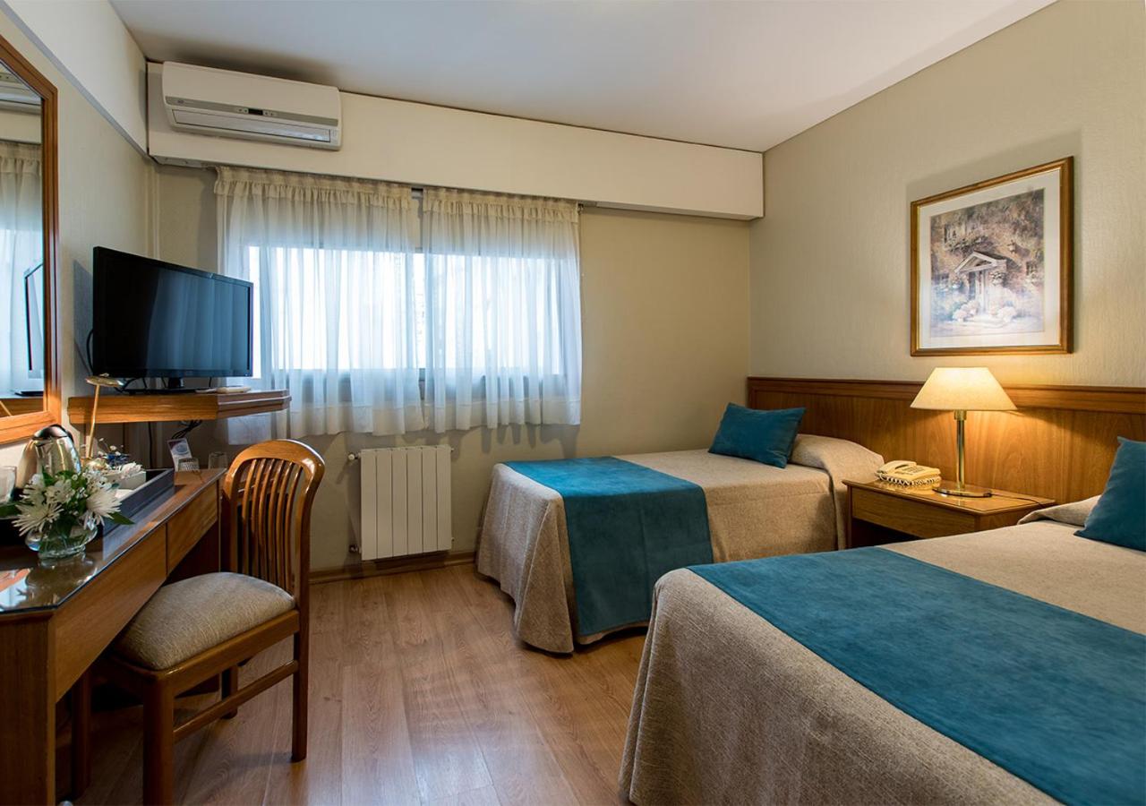 Standard Twin Room photo 3