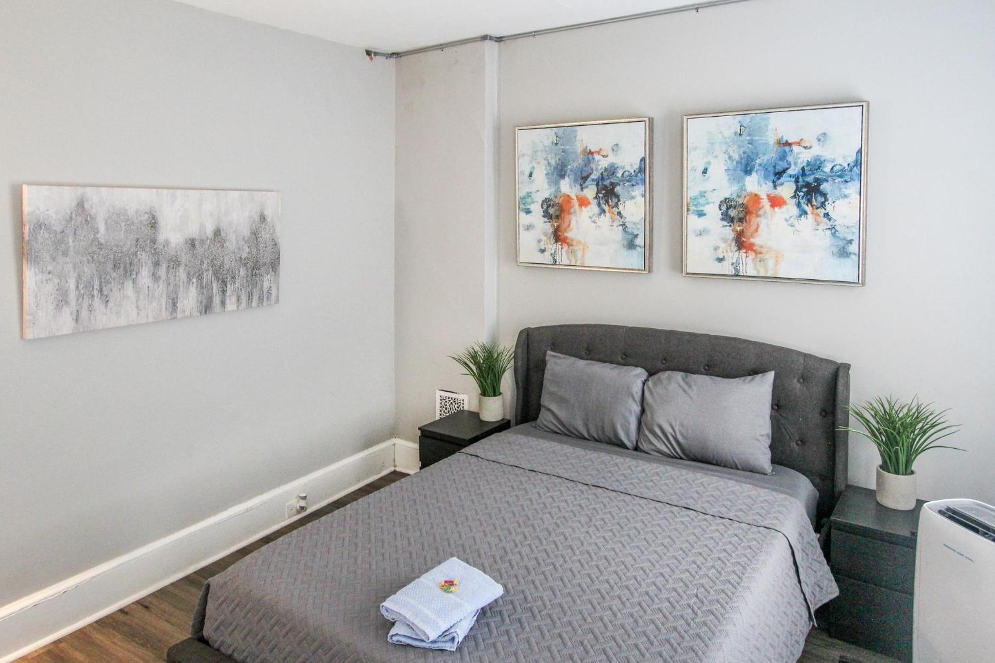 Budget Double Room photo 3